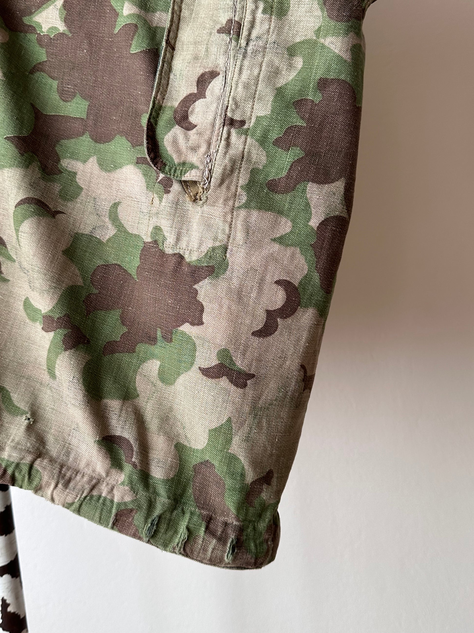 1960's Československá lidová armáda Clouds camouflage reversible jacket 60年代 ヴィンテージ Vintage チェコスロバキア Military ミリタリー ユーロミリタリー Toto 古着屋 プラハ 古着 Praha Prague Vintage store Smock DUBÁKY camouflage ユーロ古着 ヨーロッパ古着 Czech Army チェコスロバキア人民軍 50's 50年代 WW2 戦争 古着卸 