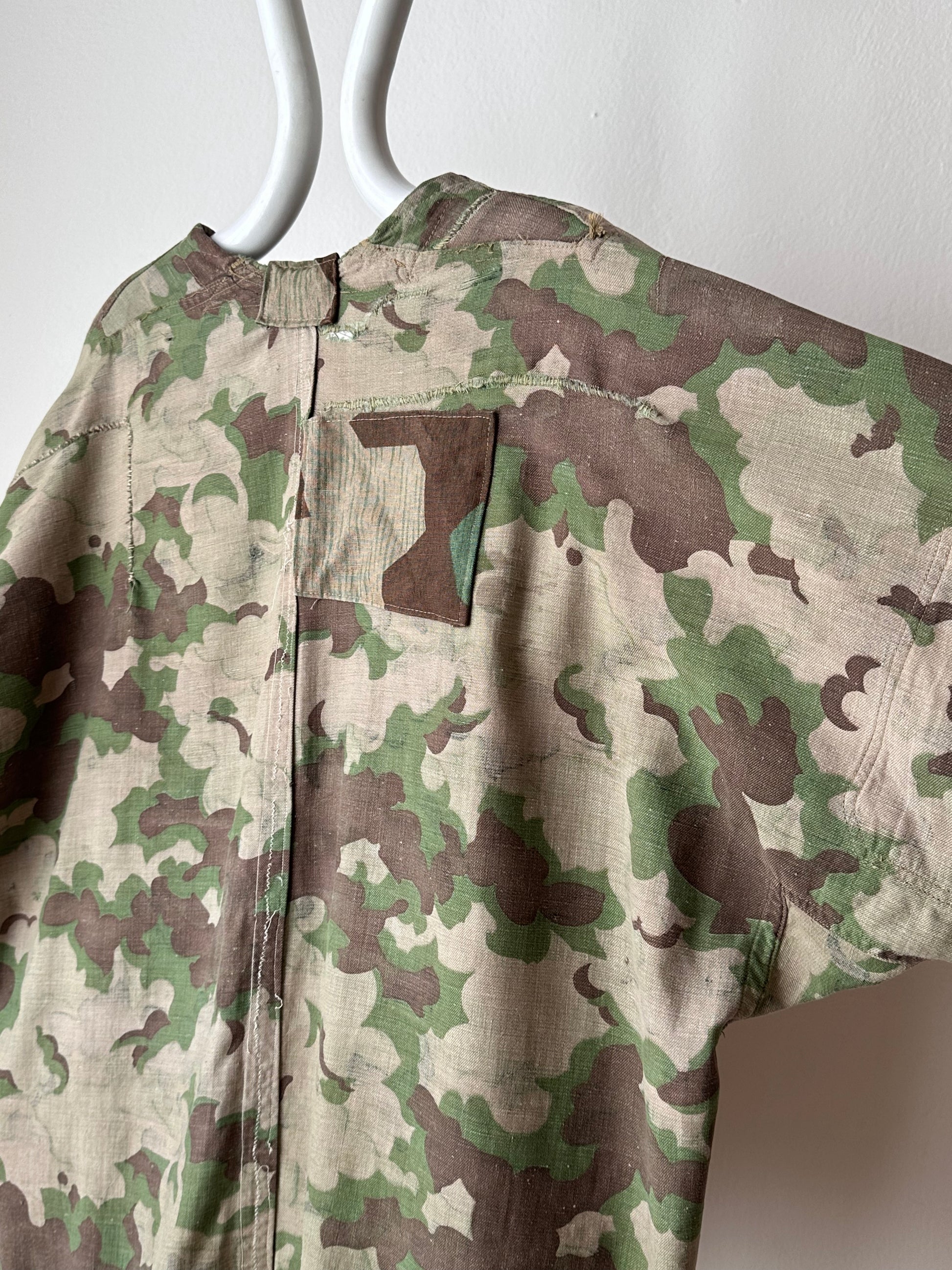 1960's Československá lidová armáda Clouds camouflage reversible jacket 60年代 ヴィンテージ Vintage チェコスロバキア Military ミリタリー ユーロミリタリー Toto 古着屋 プラハ 古着 Praha Prague Vintage store Smock DUBÁKY camouflage ユーロ古着 ヨーロッパ古着 Czech Army チェコスロバキア人民軍 50's 50年代 WW2 戦争 古着卸 