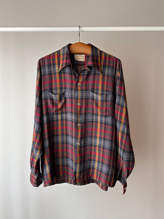 60's 70's Royal knight rayon shirt Open collar shirt 開襟シャツ Vintage 60年代 70年代 レーヨン シャツ Praha Prague Vintage store プラハ  古着屋 ユーロ古着 ヨーロッパ古着 アメリカ古着 ロカビリー アメリカンヴィンテージ 