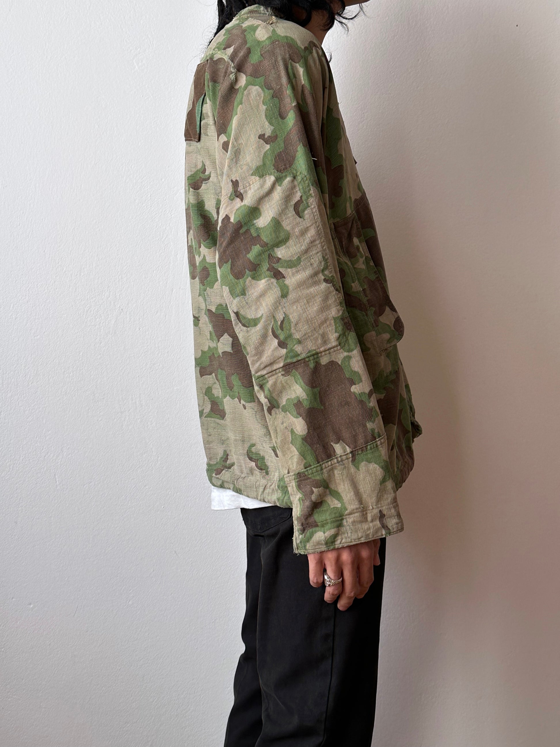 1960's Československá lidová armáda Clouds camouflage reversible jacket 60年代 ヴィンテージ Vintage チェコスロバキア Military ミリタリー ユーロミリタリー Toto 古着屋 プラハ 古着 Praha Prague Vintage store Smock DUBÁKY camouflage ユーロ古着 ヨーロッパ古着 Czech Army チェコスロバキア人民軍 50's 50年代 WW2 戦争 古着卸 