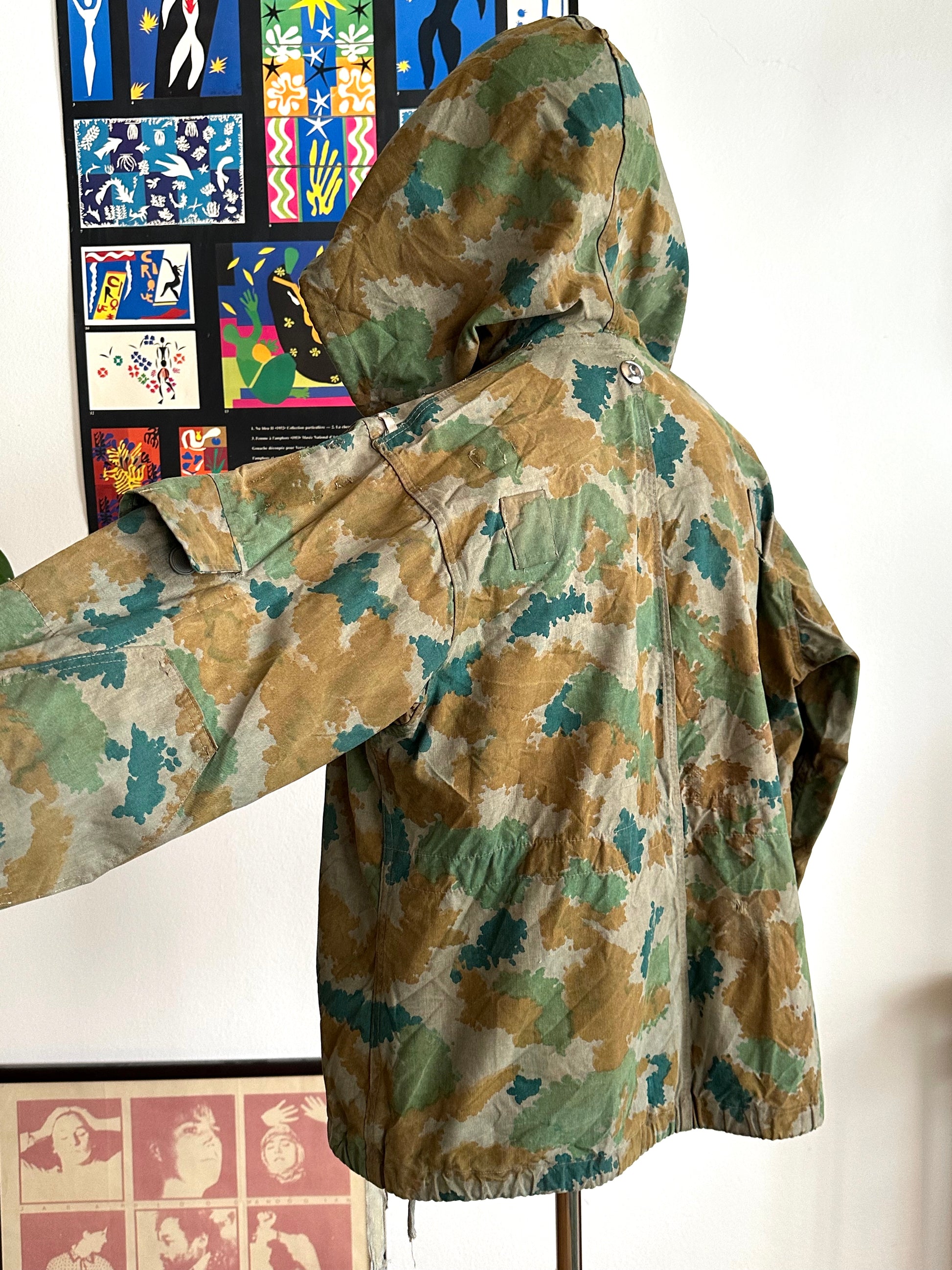 1960s East German NVA Blumentarn Camo Sniper Jacket 60年代 東ドイツ軍 人民軍 Cold war 冷戦 Toto Praha Vintage clothing shop Antique shop 古着屋 プラハ Showroom appointment Prague ユーロ古着 ヨーロッパ古着 古着卸 ヴィンテージ military ミリタリー ユーロミリタリー  レア Rare 花柄