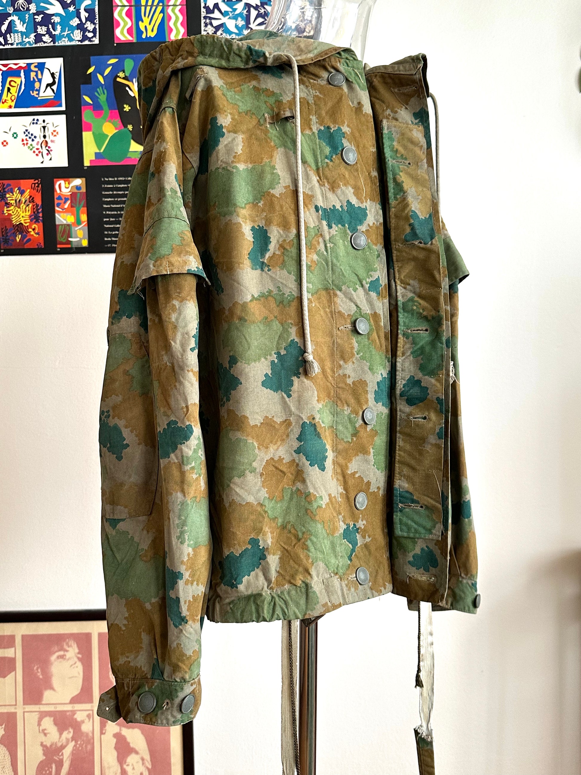 1960s East German NVA Blumentarn Camo Sniper Jacket 60年代 東ドイツ軍 人民軍 Cold war 冷戦 Toto Praha Vintage clothing shop Antique shop 古着屋 プラハ Showroom appointment Prague ユーロ古着 ヨーロッパ古着 古着卸 ヴィンテージ military ミリタリー ユーロミリタリー  レア Rare 花柄
