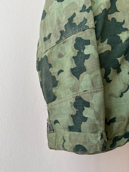 1960's Československá lidová armáda Clouds camouflage reversible jacket 60年代 ヴィンテージ Vintage チェコスロバキア Military ミリタリー ユーロミリタリー Toto 古着屋 プラハ 古着 Praha Prague Vintage store Smock DUBÁKY camouflage ユーロ古着 ヨーロッパ古着 Czech Army チェコスロバキア人民軍 50's 50年代 WW2 戦争 古着卸 