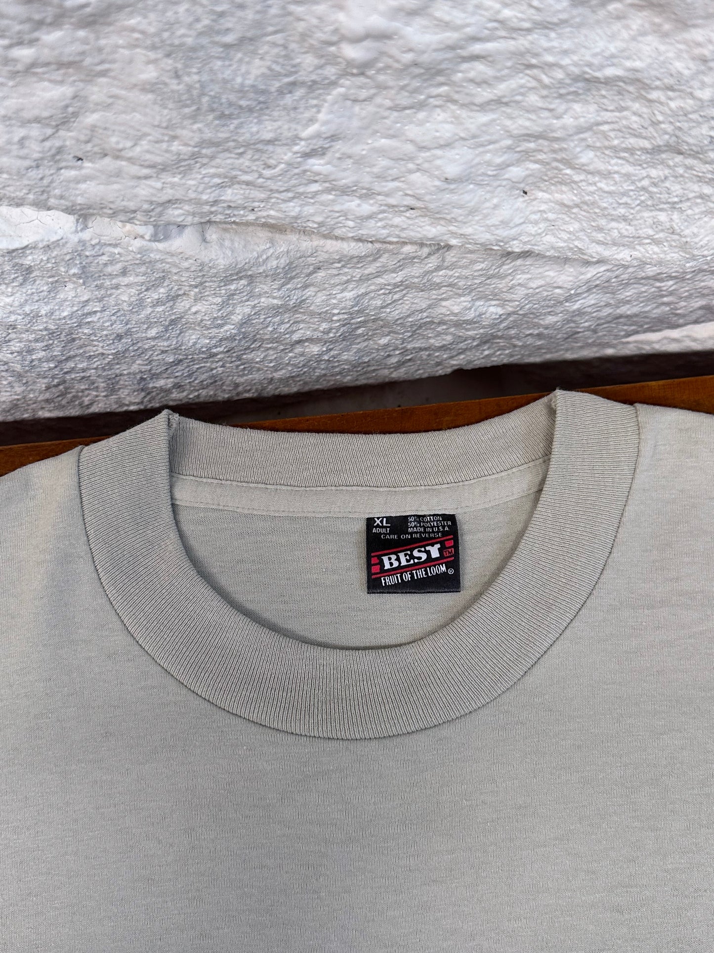 90's 90年代 NOFX Liza and Louise Band T-shirt Tシャツ Tee バンT 1990年代 ヴィンテージ Toto Praha Vintage clothing store Antique shop Prague 古着屋 アンティークショップ プラハ ユーロ古着  ヨーロッパ古着 古着卸 