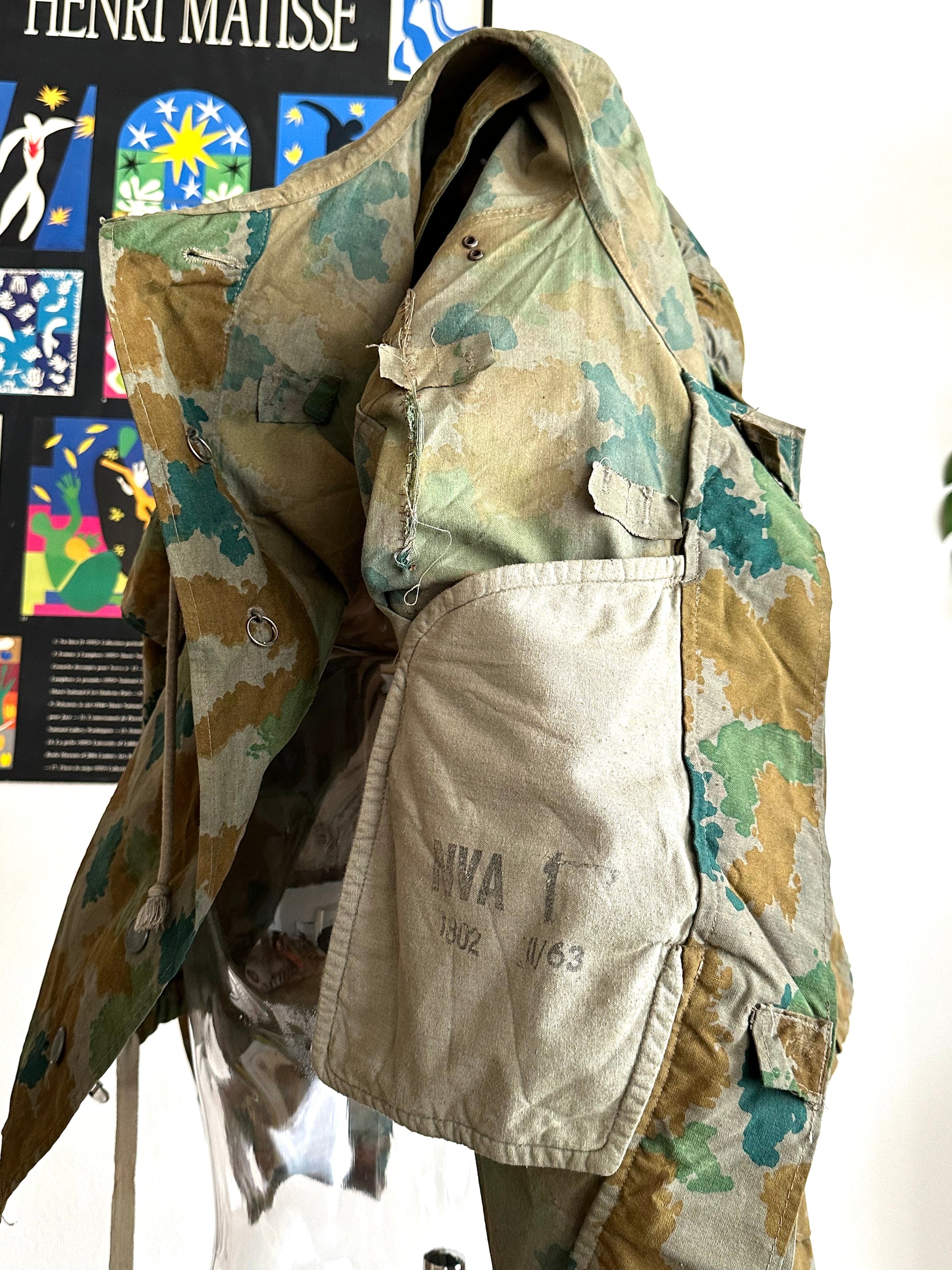 1960s East German NVA Blumentarn Camo Sniper Jacket 60年代 東ドイツ軍 人民軍 Cold war 冷戦 Toto Praha Vintage clothing shop Antique shop 古着屋 プラハ Showroom appointment Prague ユーロ古着 ヨーロッパ古着 古着卸 ヴィンテージ military ミリタリー ユーロミリタリー  レア Rare 花柄