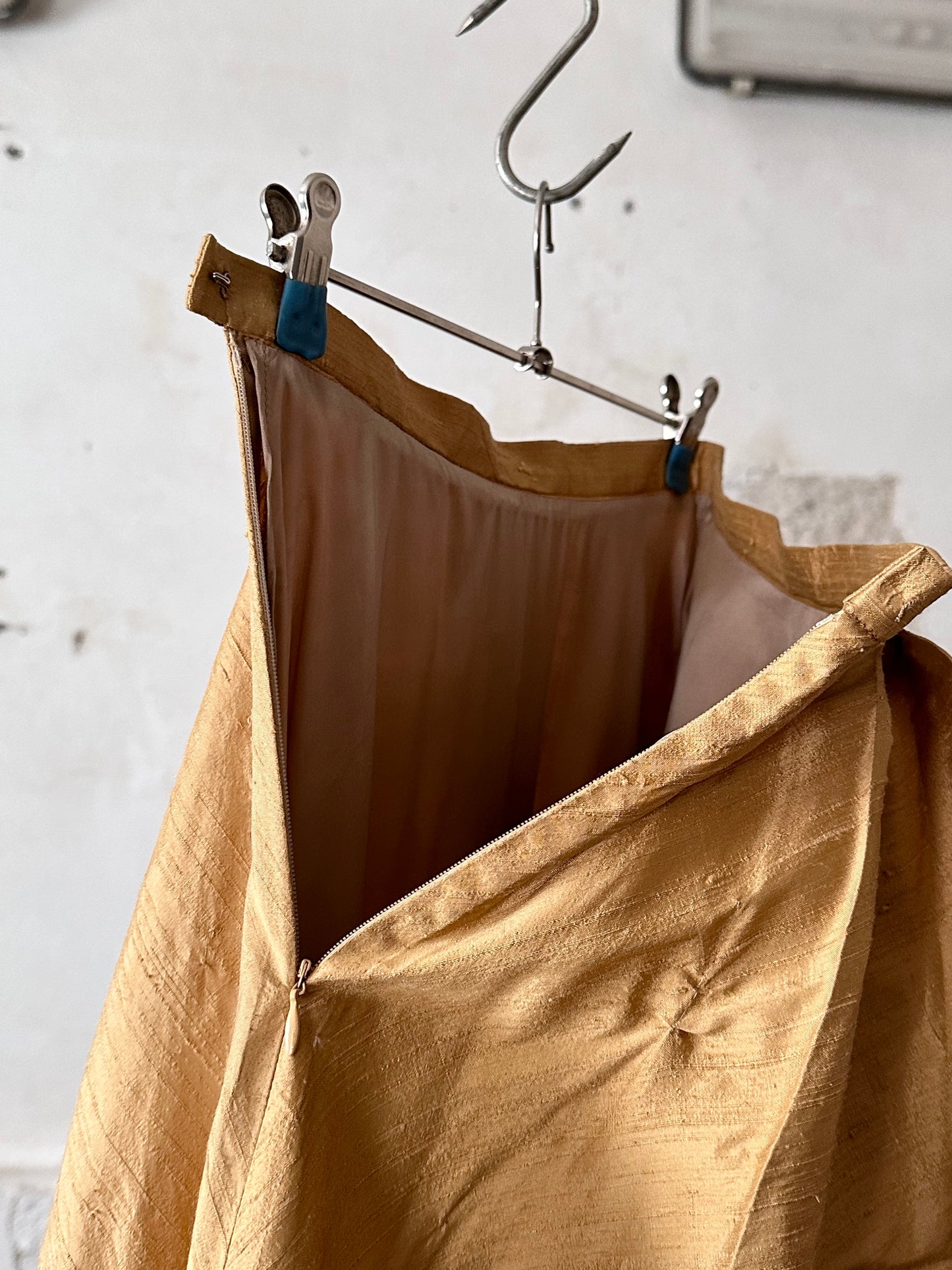 special balloon silk skirt