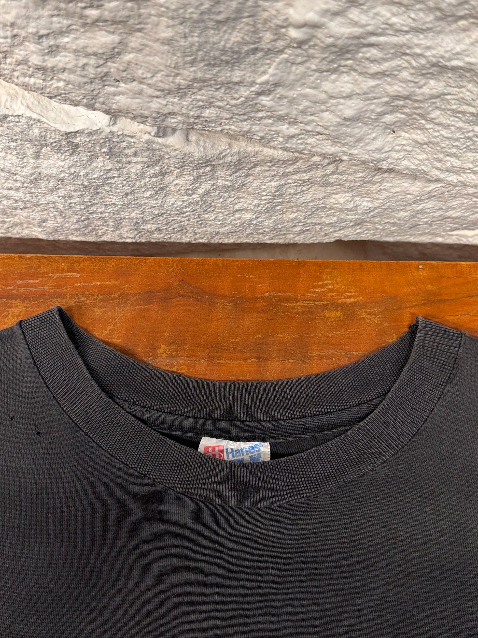 90's Occupational Therapy Vintage T-shirt Tee Tシャツ シングルステッチ 90年代 ヴィンテージ Hanes ヘインズ Toto Praha Vintage clothing store Antique shop Prague 古着屋 アンティークショップ プラハ ユーロ古着  ヨーロッパ古着 古着卸