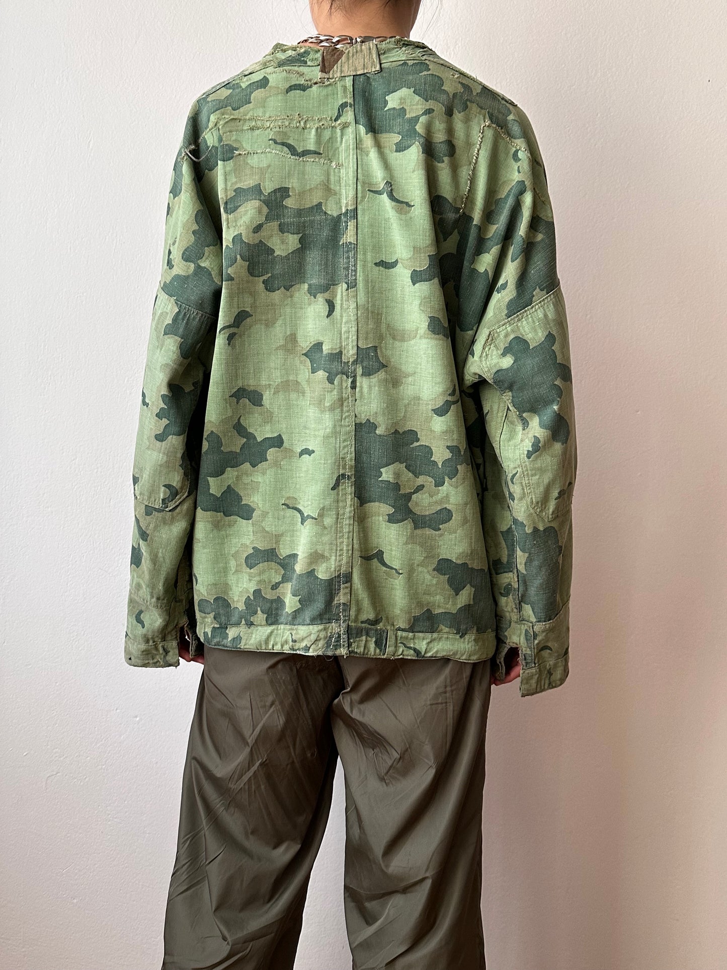 1960's Československá lidová armáda Clouds camouflage reversible jacket 60年代 ヴィンテージ Vintage チェコスロバキア Military ミリタリー ユーロミリタリー Toto 古着屋 プラハ 古着 Praha Prague Vintage store Smock DUBÁKY camouflage ユーロ古着 ヨーロッパ古着 Czech Army チェコスロバキア人民軍 50's 50年代 WW2 戦争 古着卸 