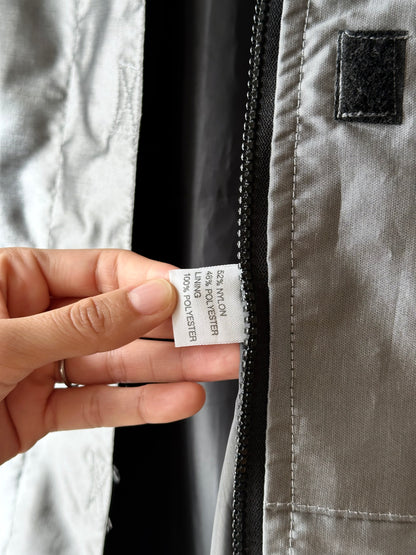 Metalic coat with back pocket