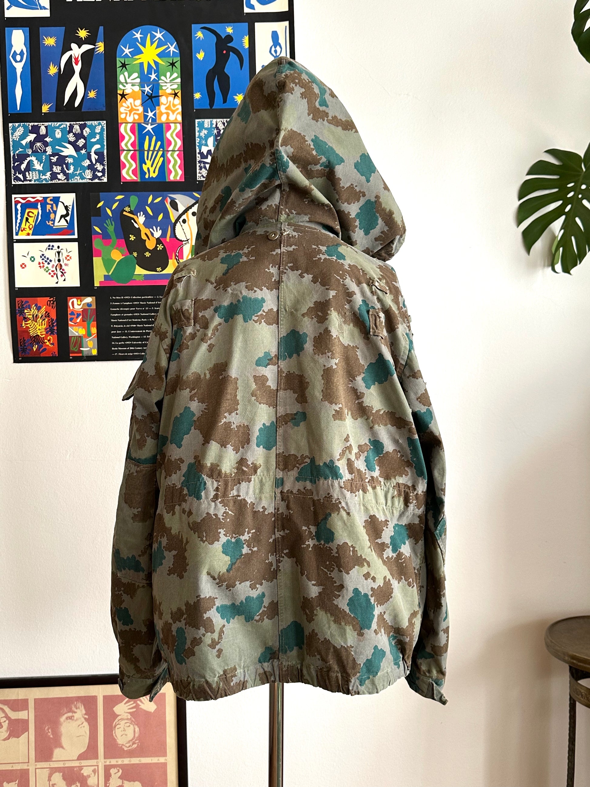 1960s East German NVA Blumentarn Camo Sniper Jacket 60年代 東ドイツ軍 人民軍 Cold war 冷戦 Toto Praha Vintage clothing shop Antique shop 古着屋 プラハ Showroom appointment Prague ユーロ古着 ヨーロッパ古着 古着卸 ヴィンテージ military ミリタリー ユーロミリタリー  レア Rare 花柄