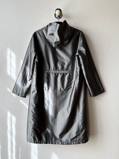 Metalic coat with back pocket