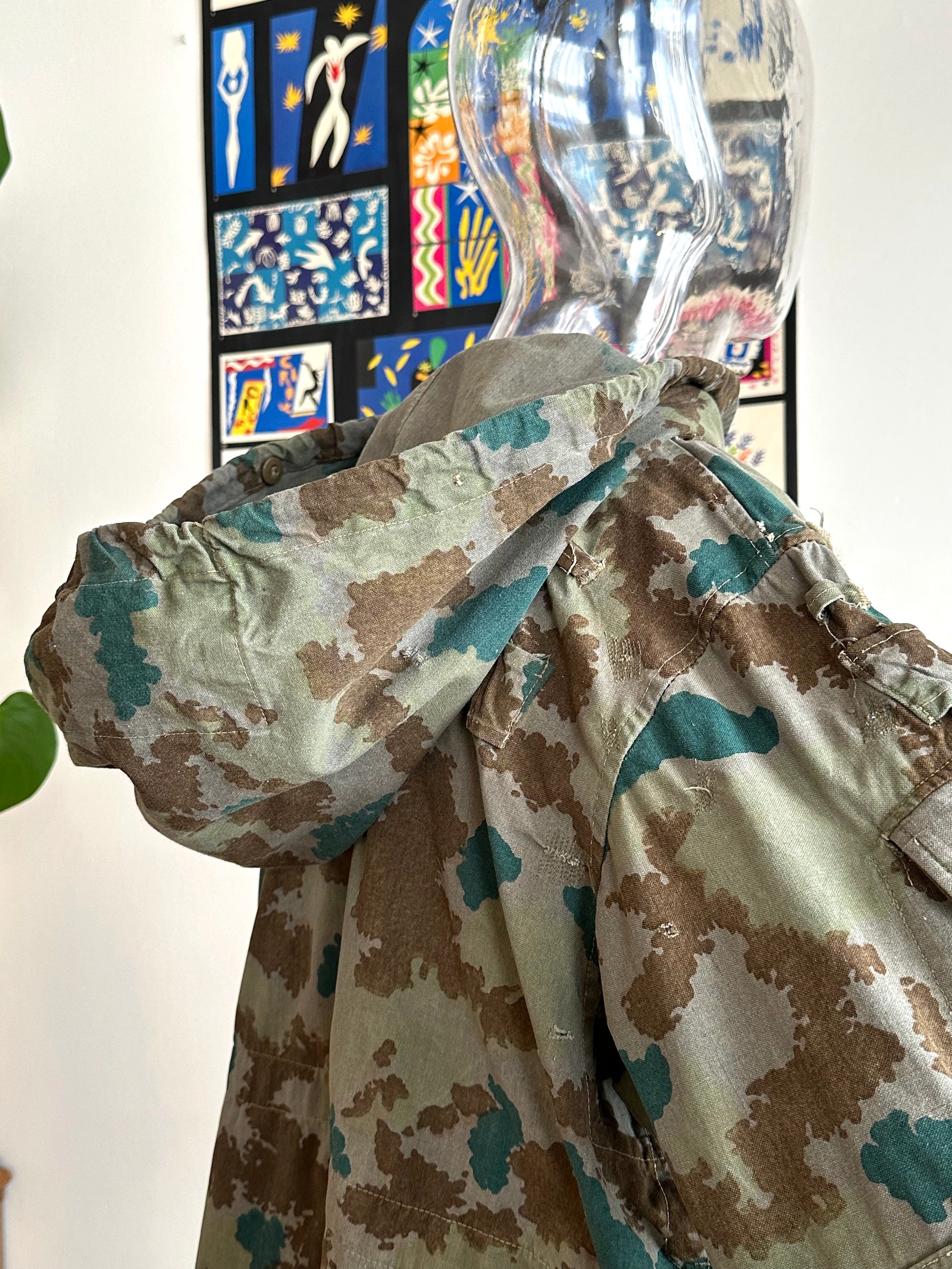 1960s East German NVA Blumentarn Camo Sniper Jacket 60年代 東ドイツ軍 人民軍 Cold war 冷戦 Toto Praha Vintage clothing shop Antique shop 古着屋 プラハ Showroom appointment Prague ユーロ古着 ヨーロッパ古着 古着卸 ヴィンテージ military ミリタリー ユーロミリタリー  レア Rare 花柄
