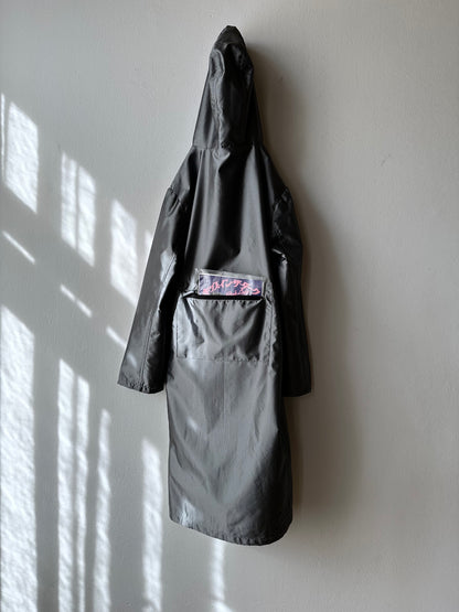 Metalic coat with back pocket