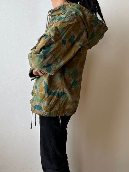 1960s East German NVA Blumentarn Camo Sniper Jacket 60年代 東ドイツ軍 人民軍 Cold war 冷戦 Toto Praha Vintage clothing shop Antique shop 古着屋 プラハ Showroom appointment Prague ユーロ古着 ヨーロッパ古着 古着卸 ヴィンテージ military ミリタリー ユーロミリタリー  レア Rare 花柄