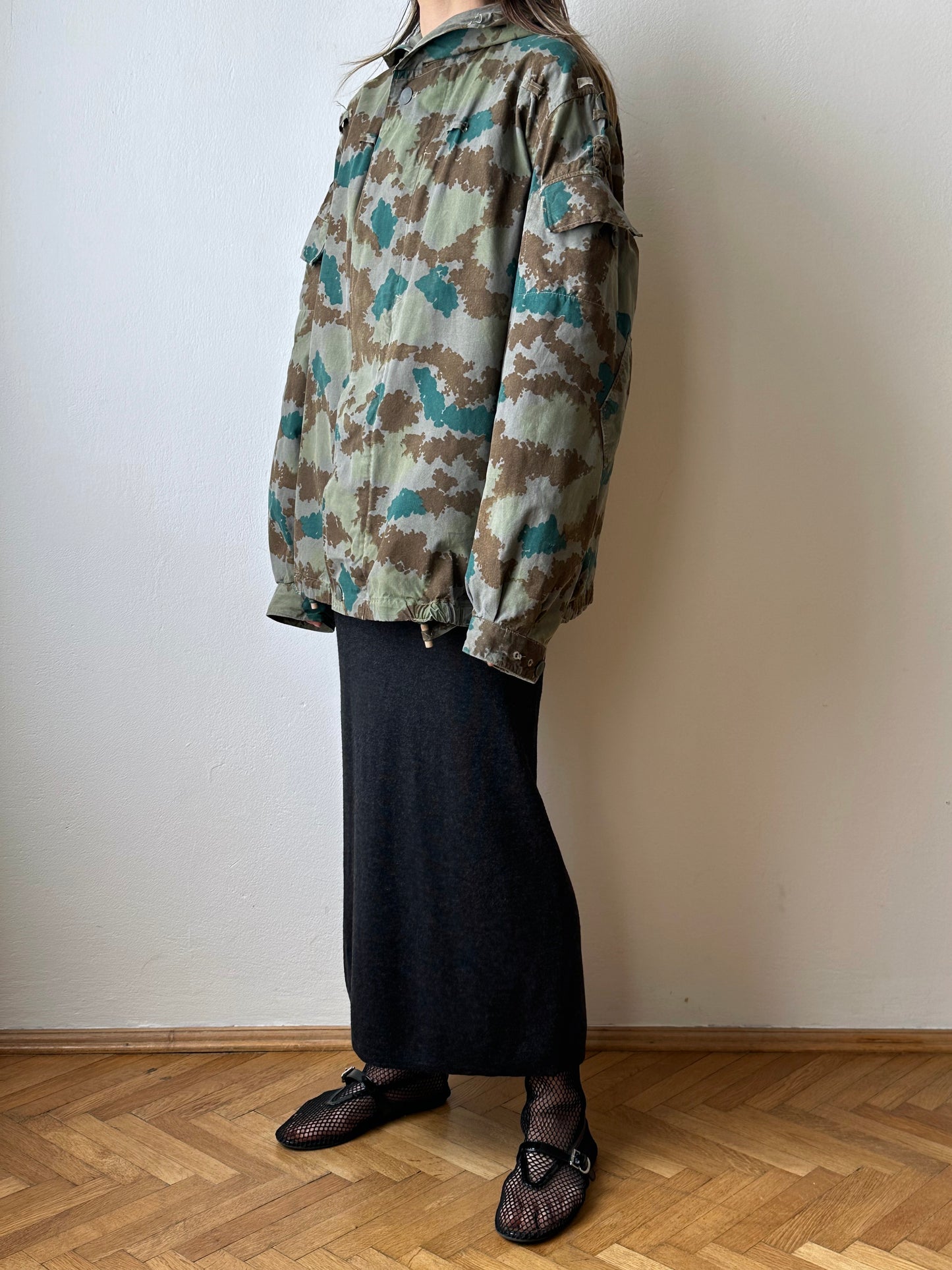 1960s East German NVA Blumentarn Camo Sniper Jacket 60年代 東ドイツ軍 人民軍 Cold war 冷戦 Toto Praha Vintage clothing shop Antique shop 古着屋 プラハ Showroom appointment Prague ユーロ古着 ヨーロッパ古着 古着卸 ヴィンテージ military ミリタリー ユーロミリタリー  レア Rare 花柄