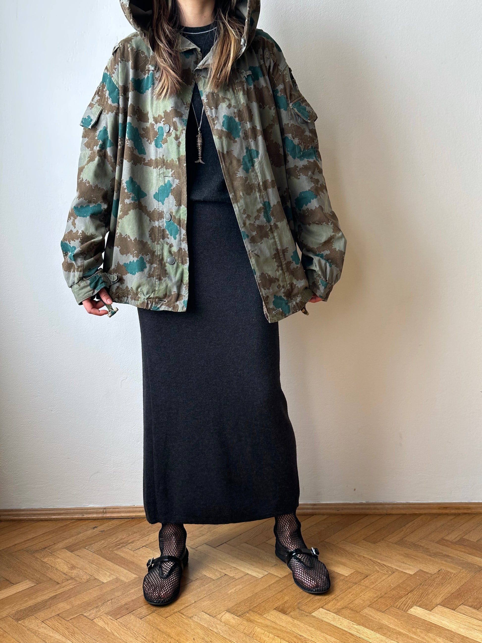 1960s East German NVA Blumentarn Camo Sniper Jacket 60年代 東ドイツ軍 人民軍 Cold war 冷戦 Toto Praha Vintage clothing shop Antique shop 古着屋 プラハ Showroom appointment Prague ユーロ古着 ヨーロッパ古着 古着卸 ヴィンテージ military ミリタリー ユーロミリタリー  レア Rare 花柄