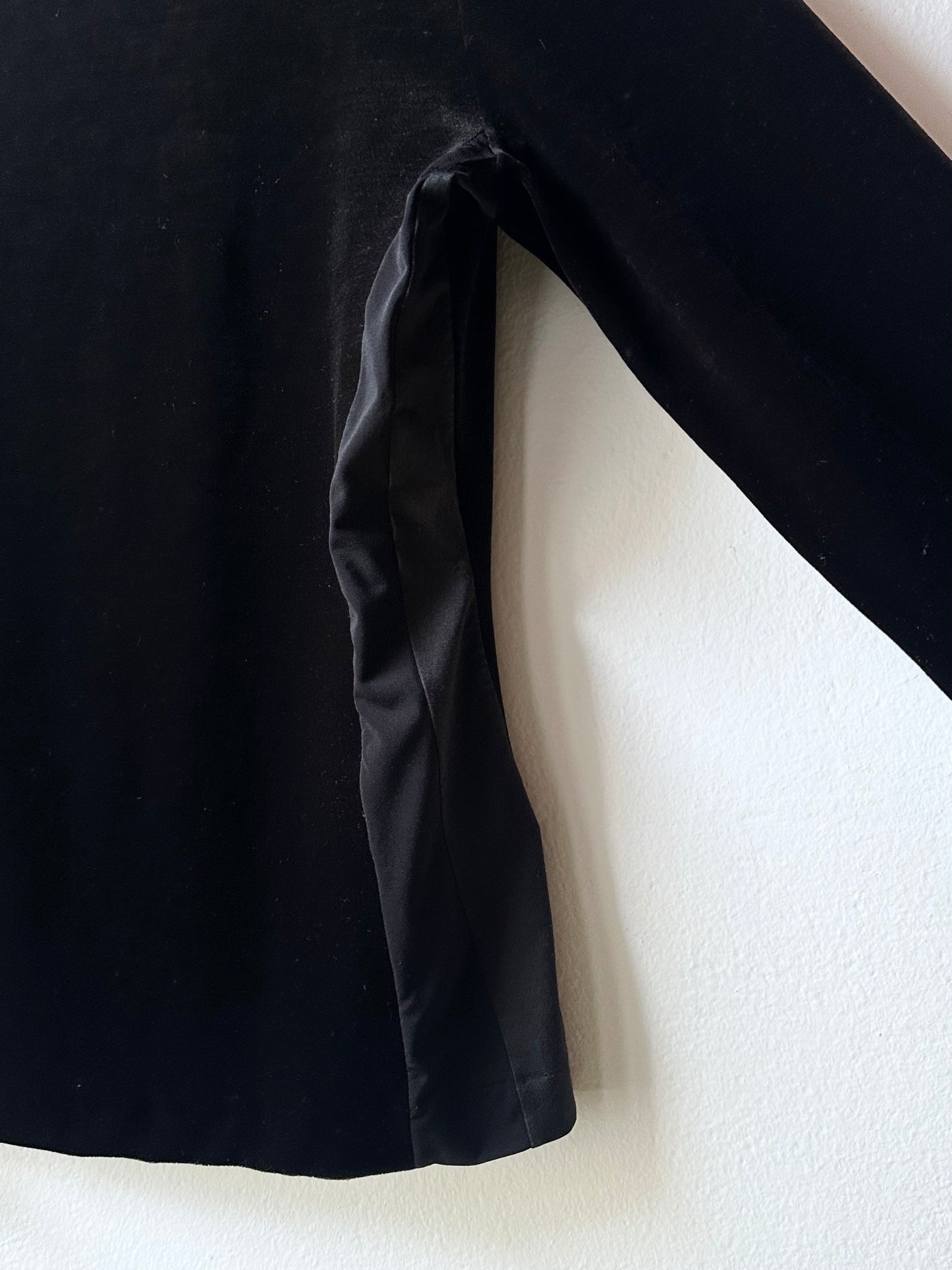 JIL SANDER asymmetric velour turtle top