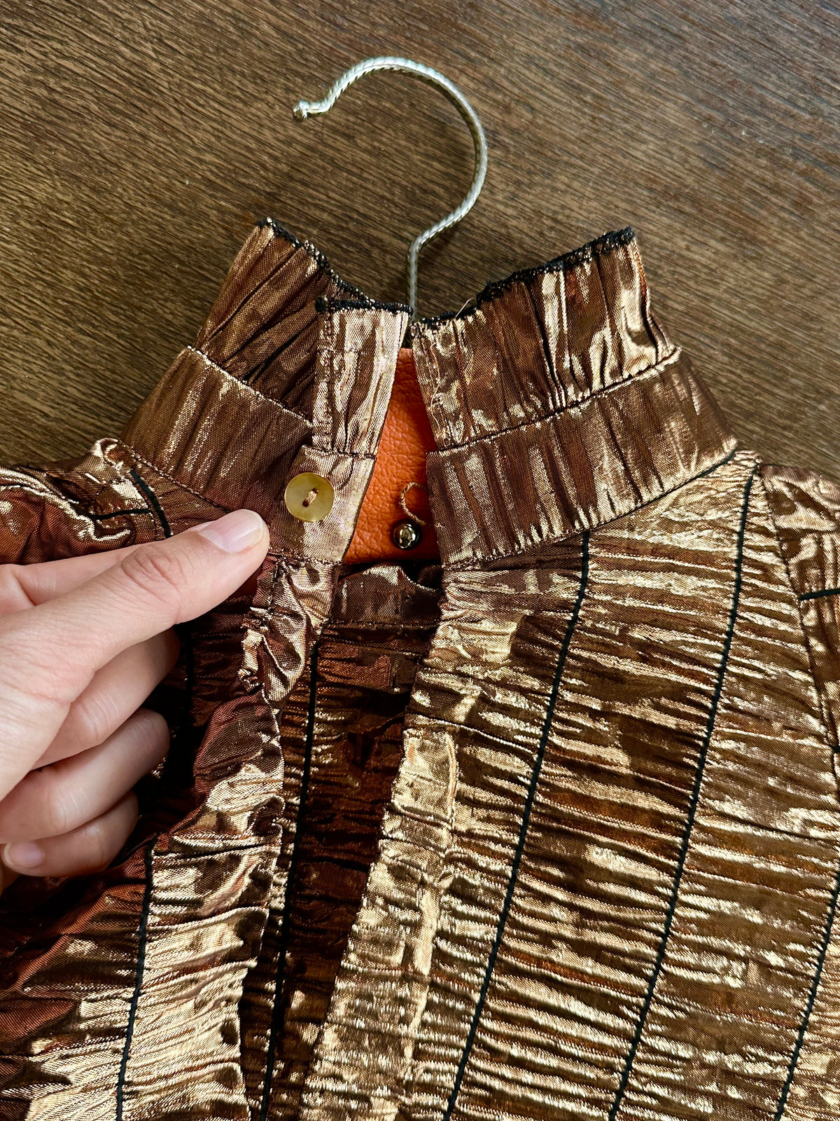 Special balloon blouse made in Italy