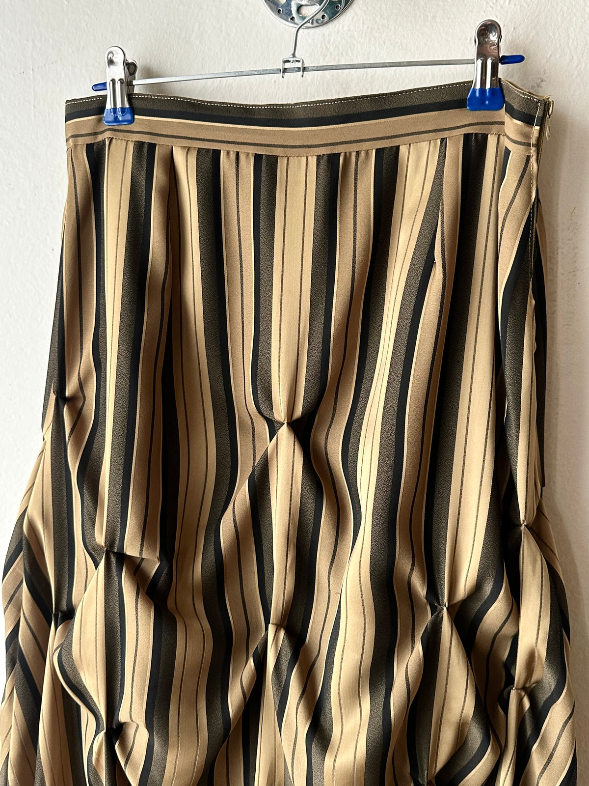 Handmade striped skirt W28