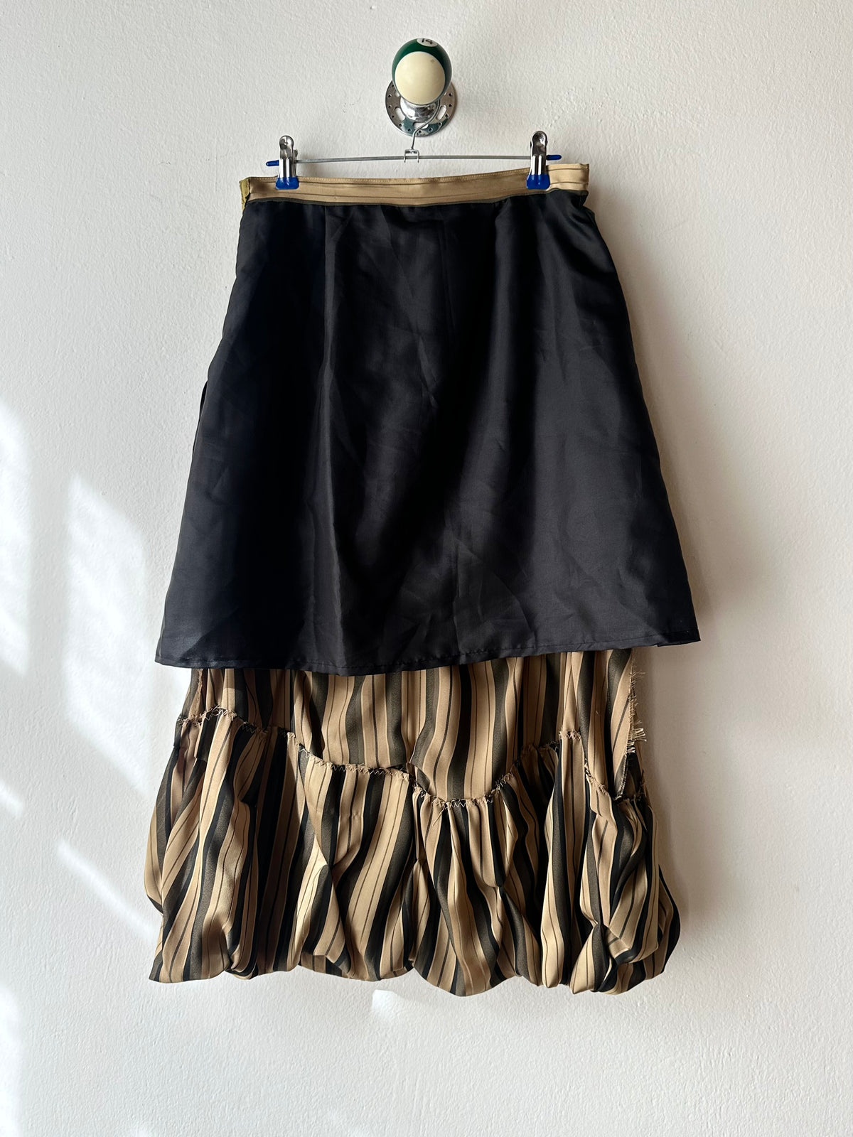 Handmade striped skirt W28