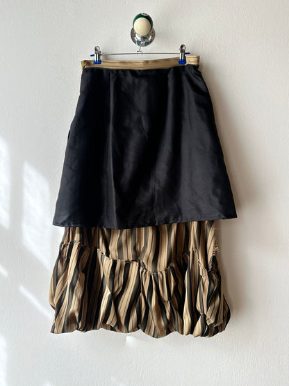 Handmade striped skirt W28