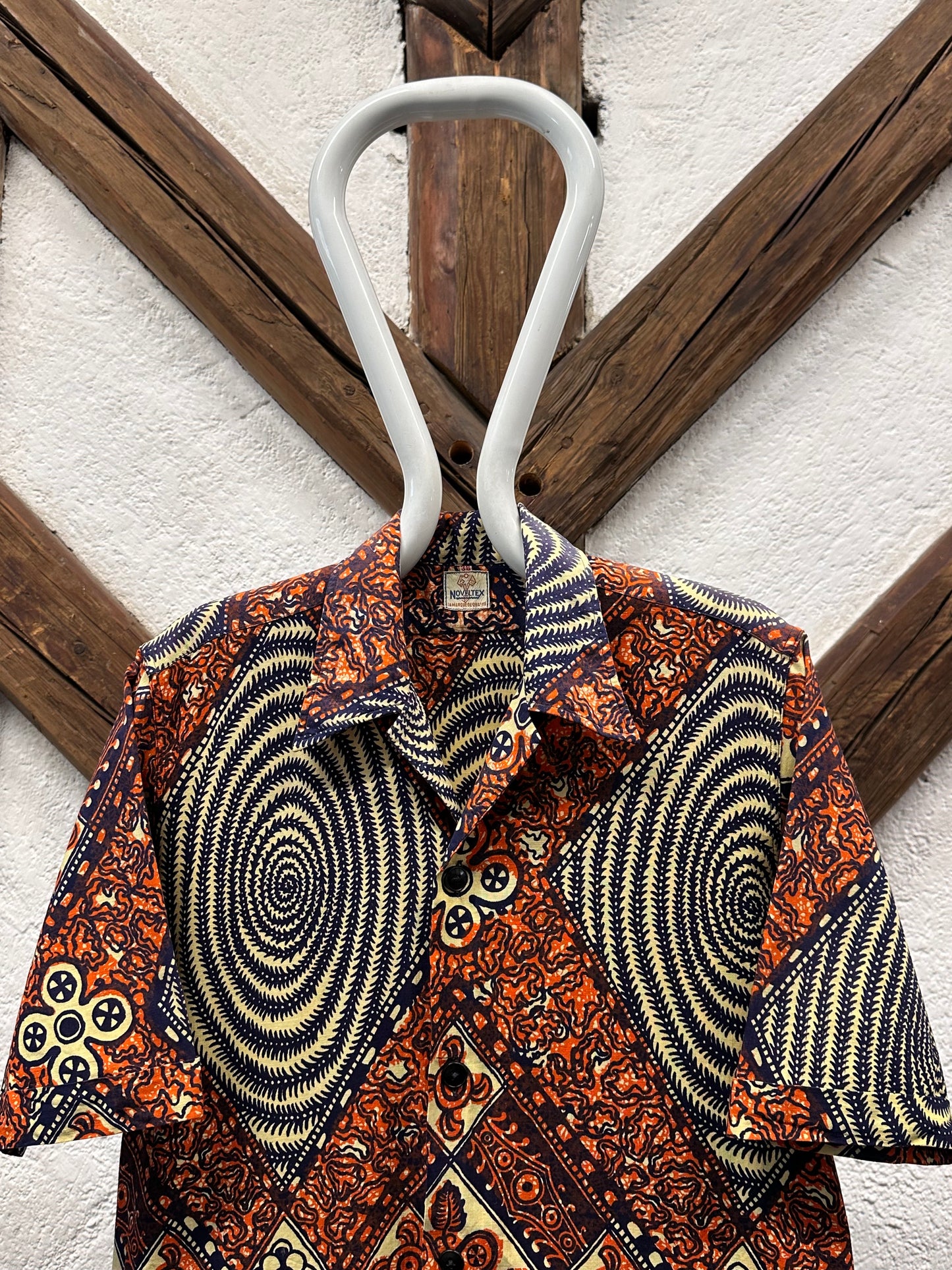 60's Leisure shirt 60年代 レジャー シャツ ヴィンテージ Toto Praha Vintage clothing store Antique shop Prague 古着屋 アンティークショップ プラハ ユーロ古着  ヨーロッパ古着 古着卸 