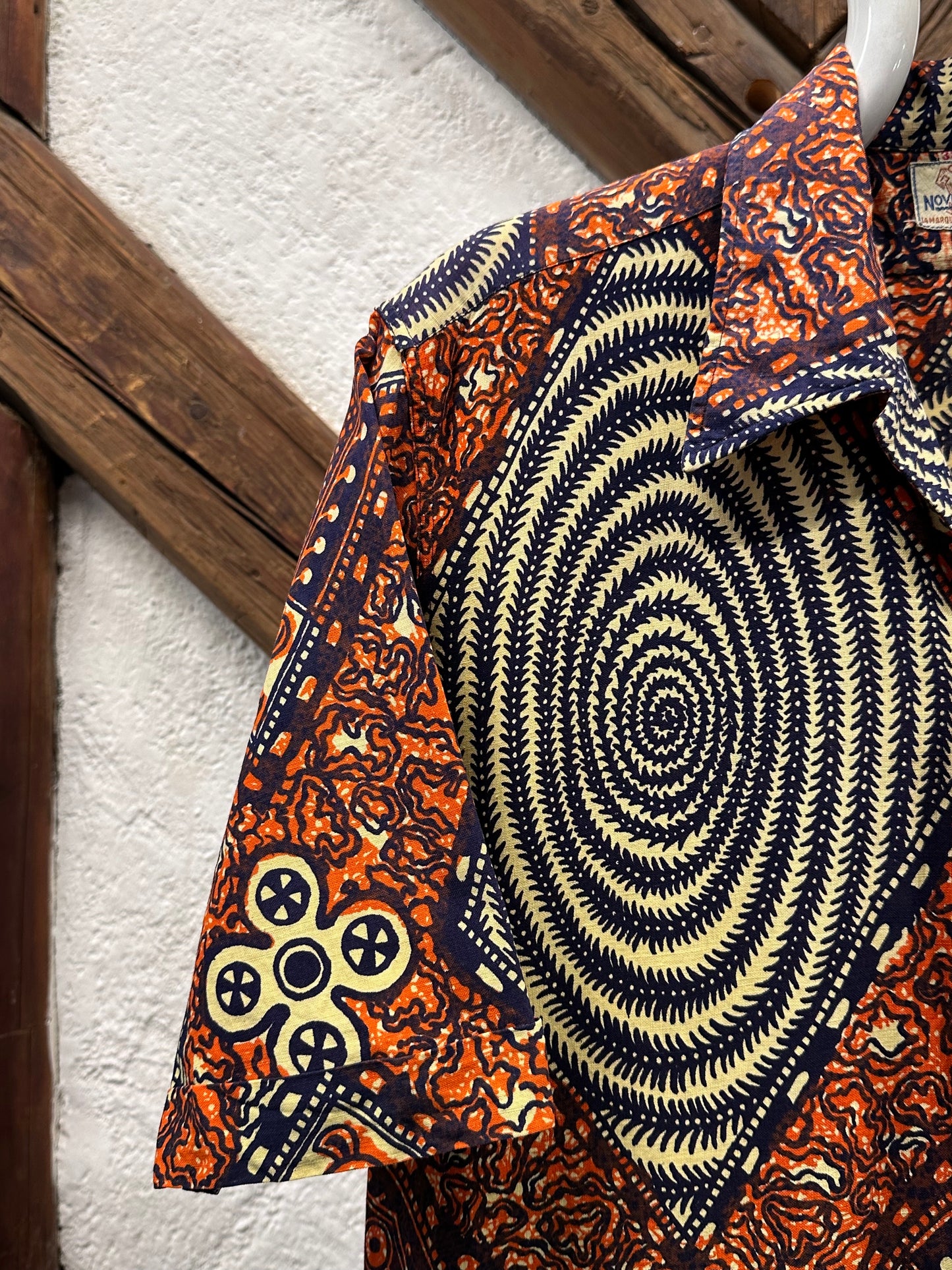 60's Leisure shirt 60年代 レジャー シャツ ヴィンテージ Toto Praha Vintage clothing store Antique shop Prague 古着屋 アンティークショップ プラハ ユーロ古着  ヨーロッパ古着 古着卸 