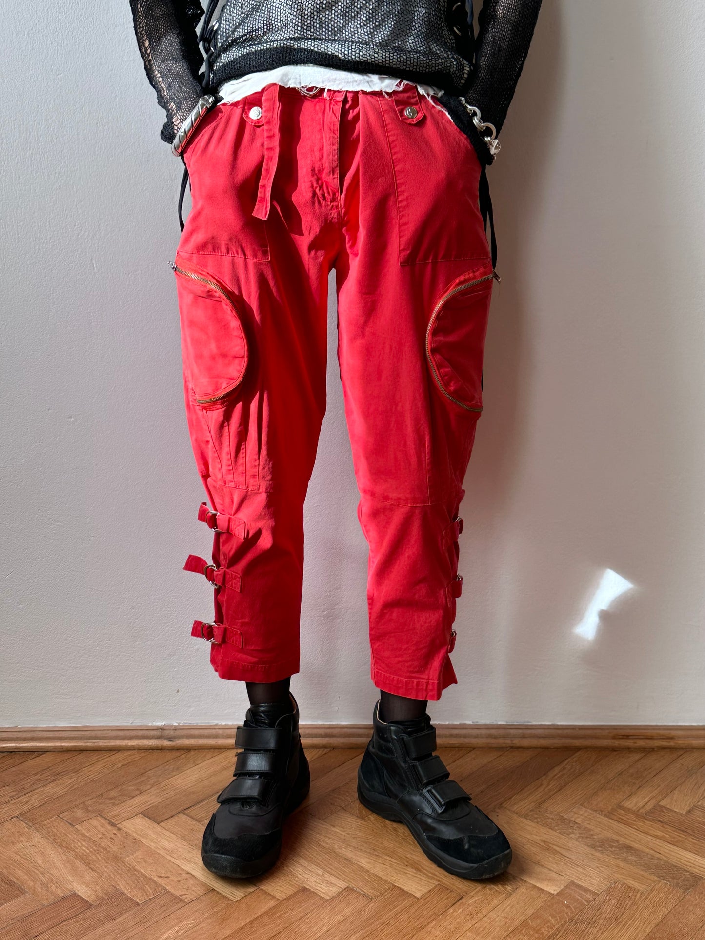 90s hot red