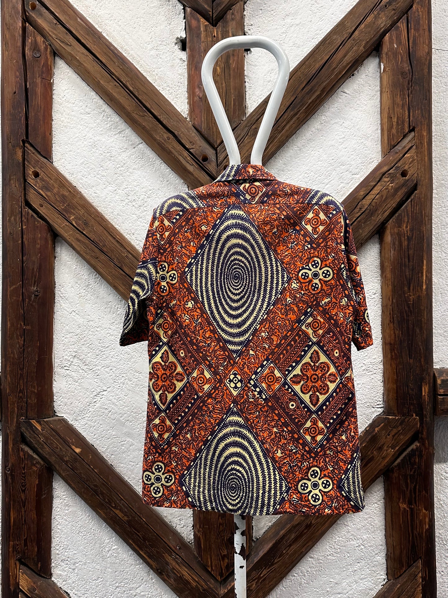 60's Leisure shirt 60年代 レジャー シャツ ヴィンテージ Toto Praha Vintage clothing store Antique shop Prague 古着屋 アンティークショップ プラハ ユーロ古着  ヨーロッパ古着 古着卸 