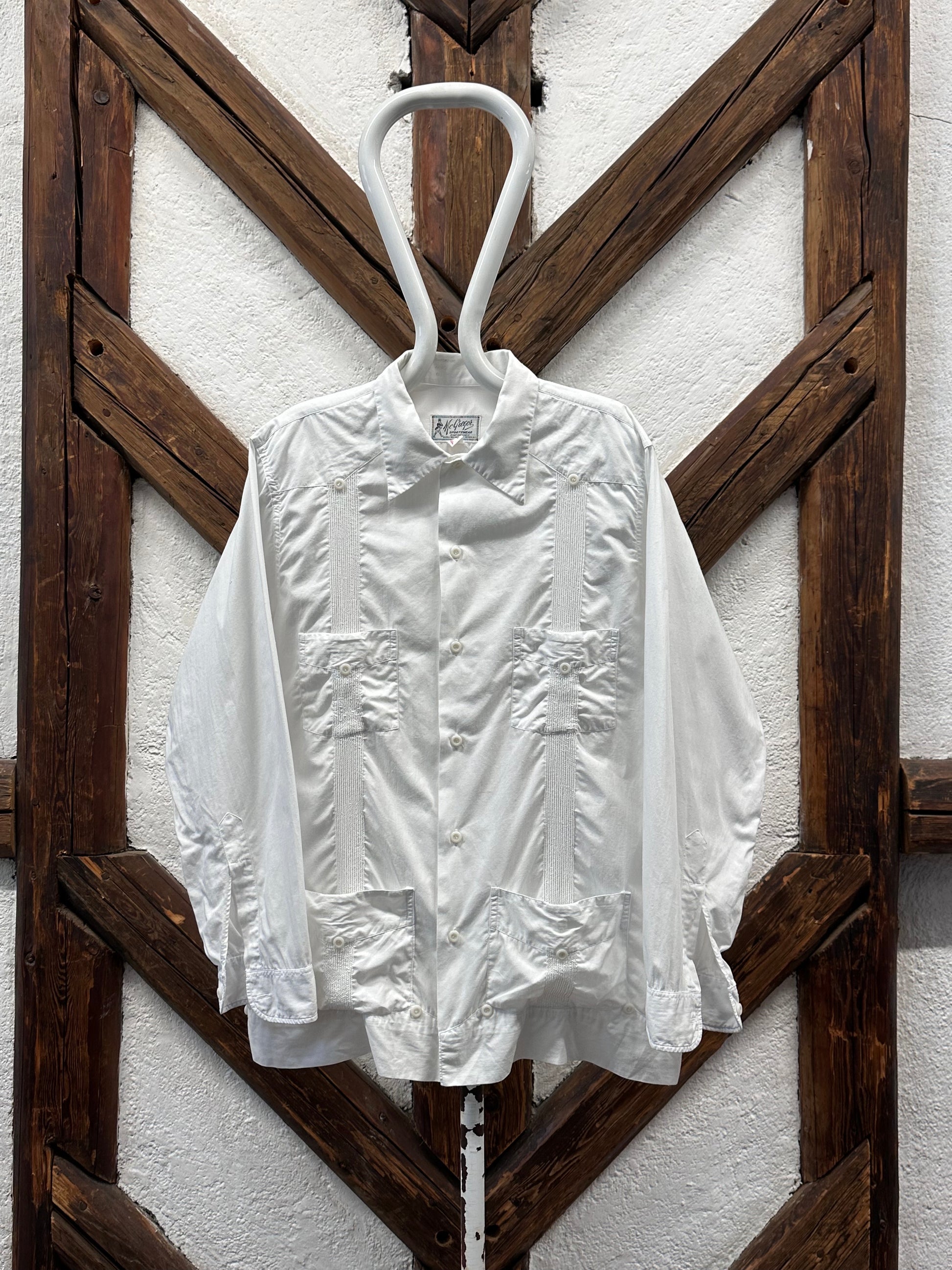 60s Mexican Guayabera Shirt 60年代 キューバシャツ Cuba shirt ヴィンテージ 白シャツ White shirt Toto Praha Vintage clothing store Antique shop Prague 古着屋 アンティークショップ プラハ ユーロ古着  ヨーロッパ古着 古着卸 
