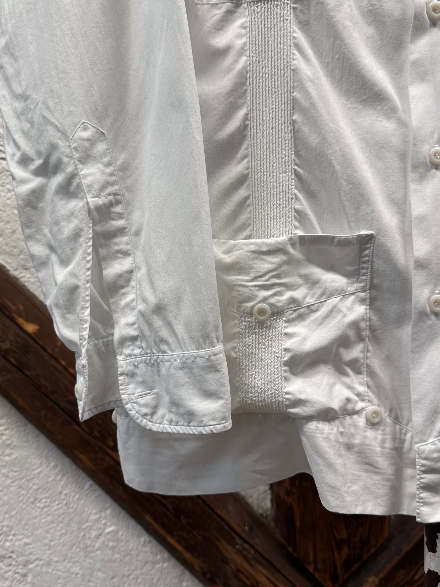 60s Mexican Guayabera Shirt 60年代 キューバシャツ Cuba shirt ヴィンテージ 白シャツ White shirt Toto Praha Vintage clothing store Antique shop Prague 古着屋 アンティークショップ プラハ ユーロ古着  ヨーロッパ古着 古着卸 