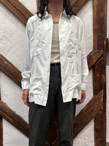 60s Mexican Guayabera Shirt 60年代 キューバシャツ Cuba shirt ヴィンテージ 白シャツ White shirt Toto Praha Vintage clothing store Antique shop Prague 古着屋 アンティークショップ プラハ ユーロ古着  ヨーロッパ古着 古着卸 
