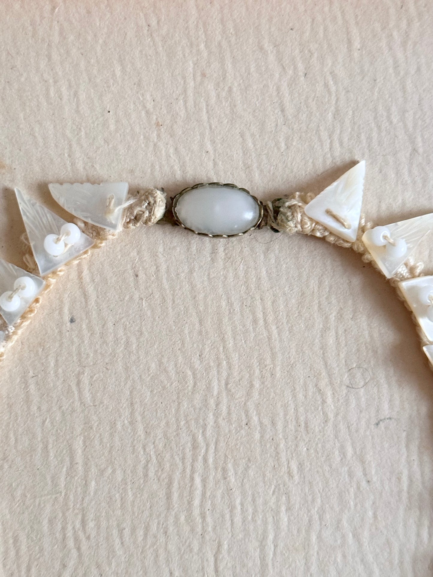 30-40s France mother of pearl necklace