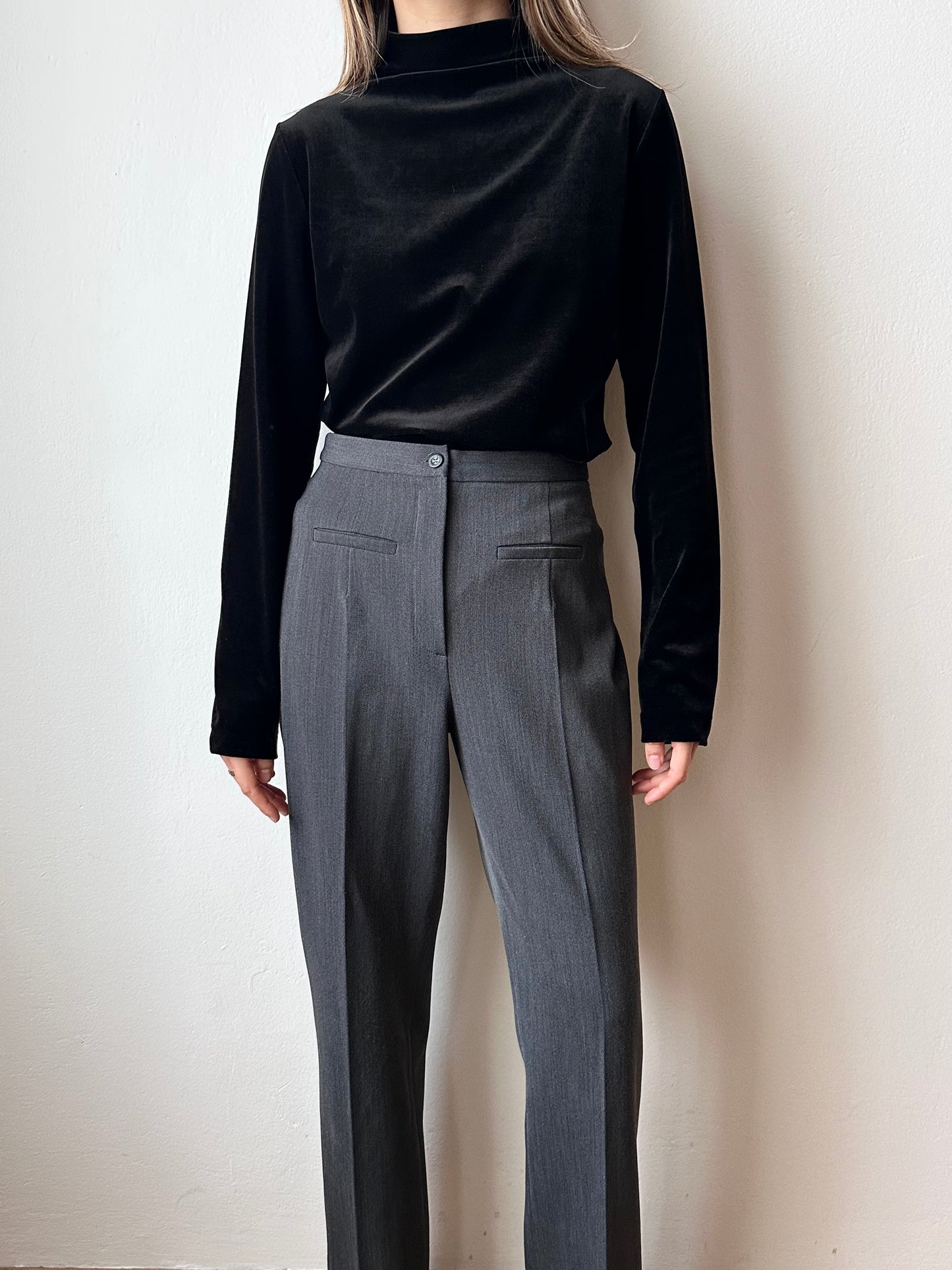 JIL SANDER asymmetric velour turtle top