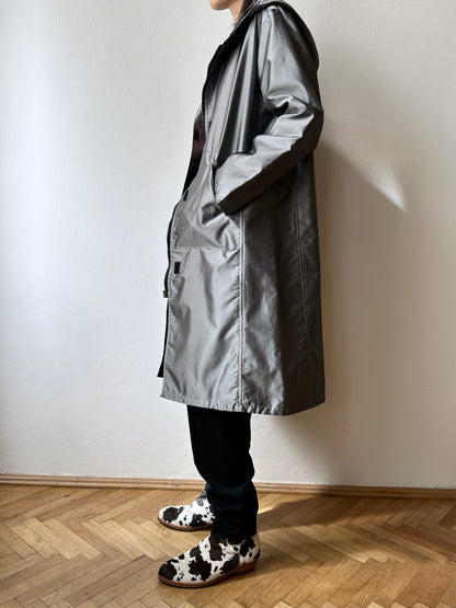 Metalic coat with back pocket