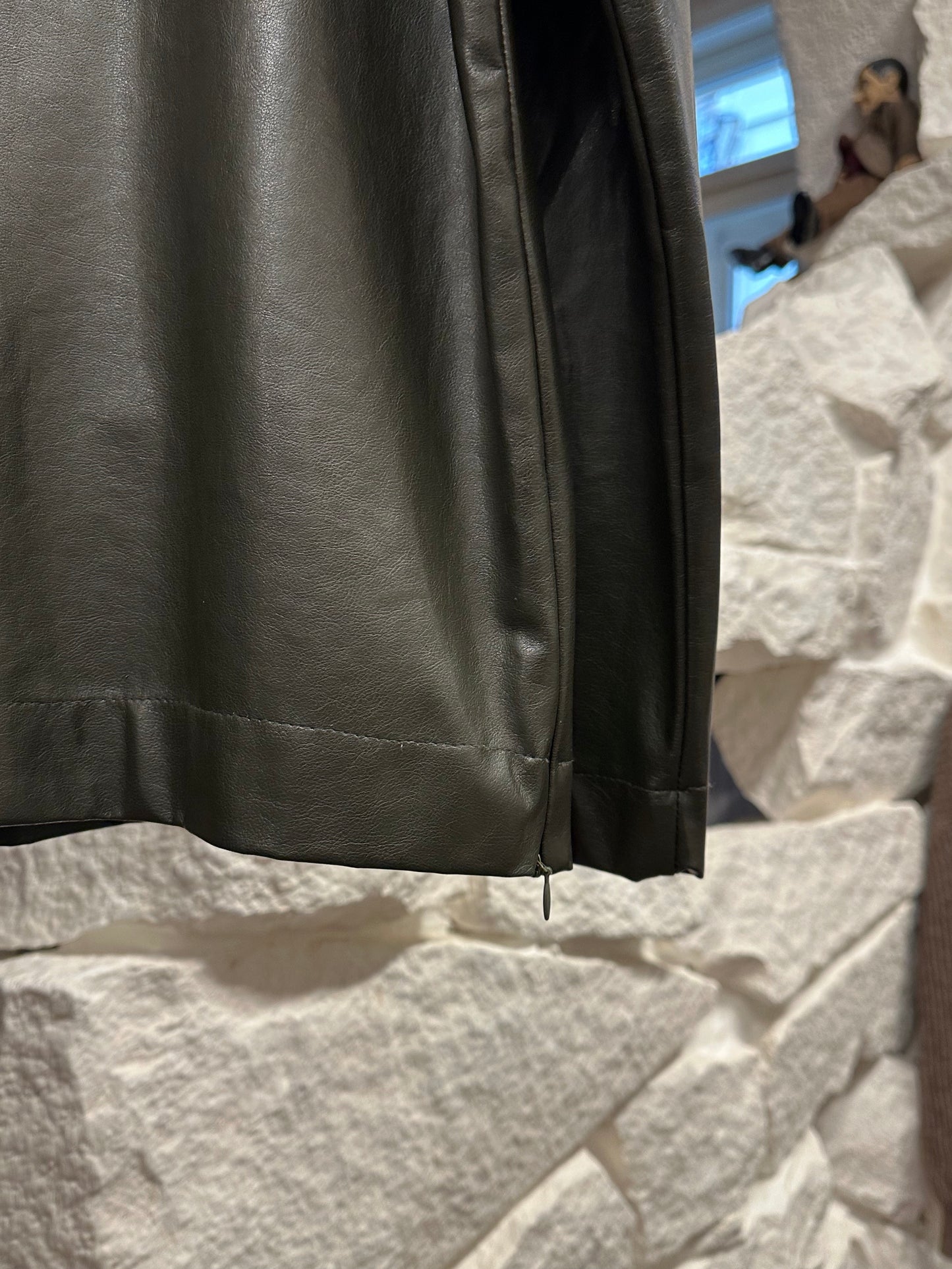 Leather pullover smock レザー スモック プルオーバー Toto Vintage store Vintage clothing Praha Prague プラハ 古着屋 古着 ユーロ古着 ヨーロッパ古着 古着卸 フランス買い付け