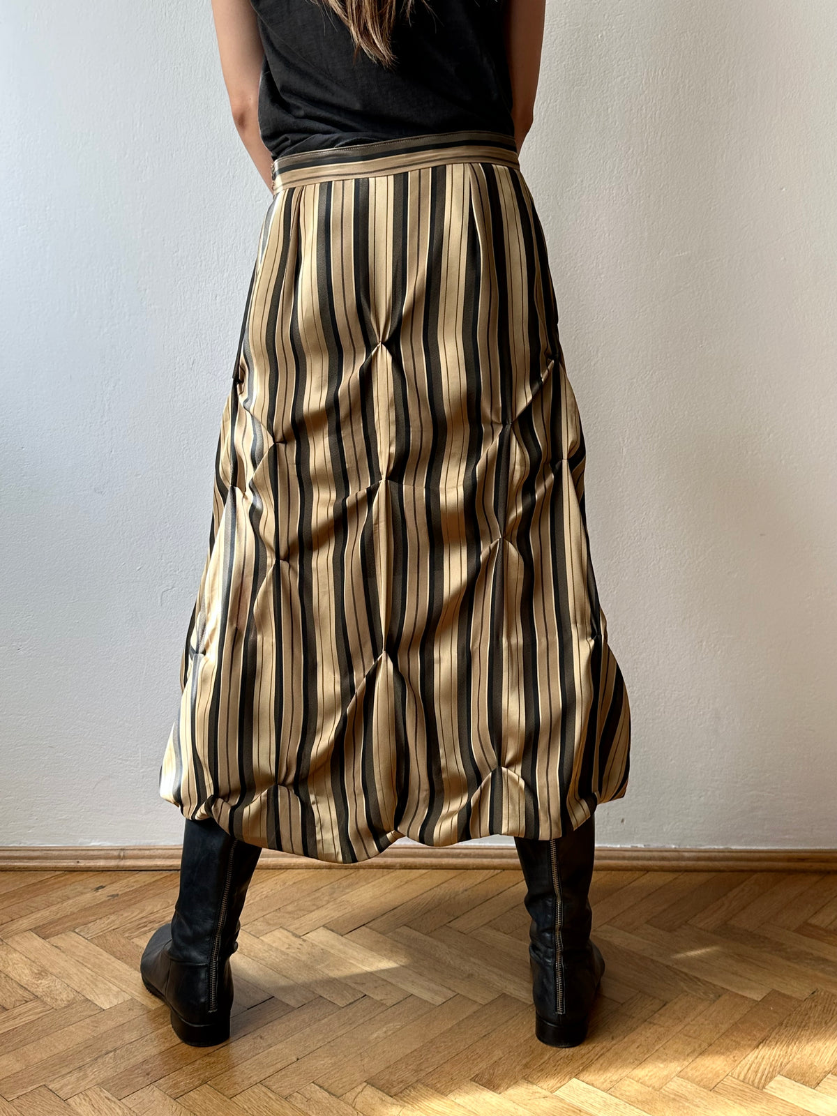Handmade striped skirt W28