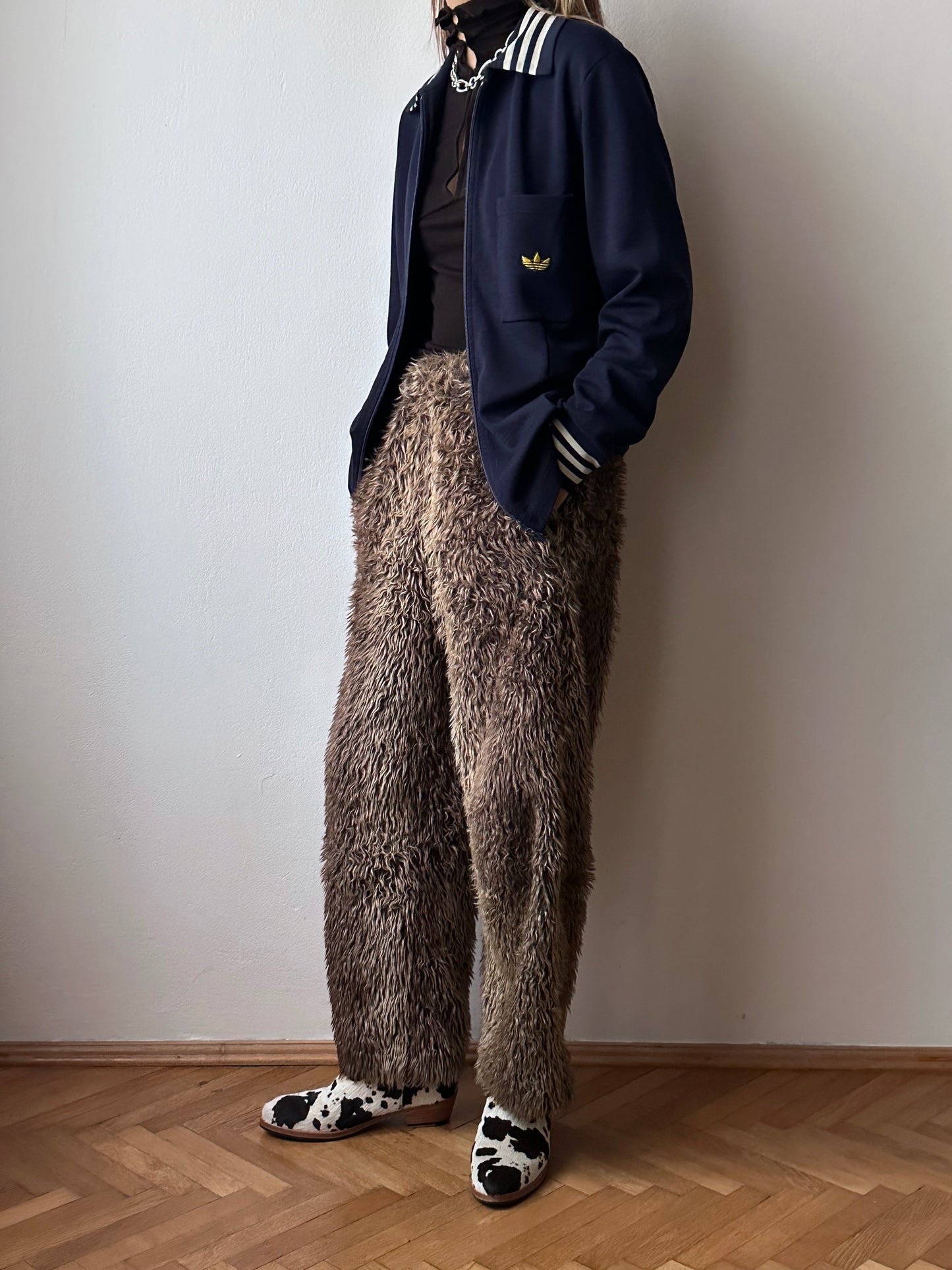 1970's Adidas Schwahn jacket 70年代 アディダス Navy 紺色 Made in West germany 西ドイツ製 Toto Praha Vintage clothing store Antique shop Prague 古着屋 アンティークショップ プラハ ユーロ古着  ヨーロッパ古着 古着卸 showroom ショールーム 予約制