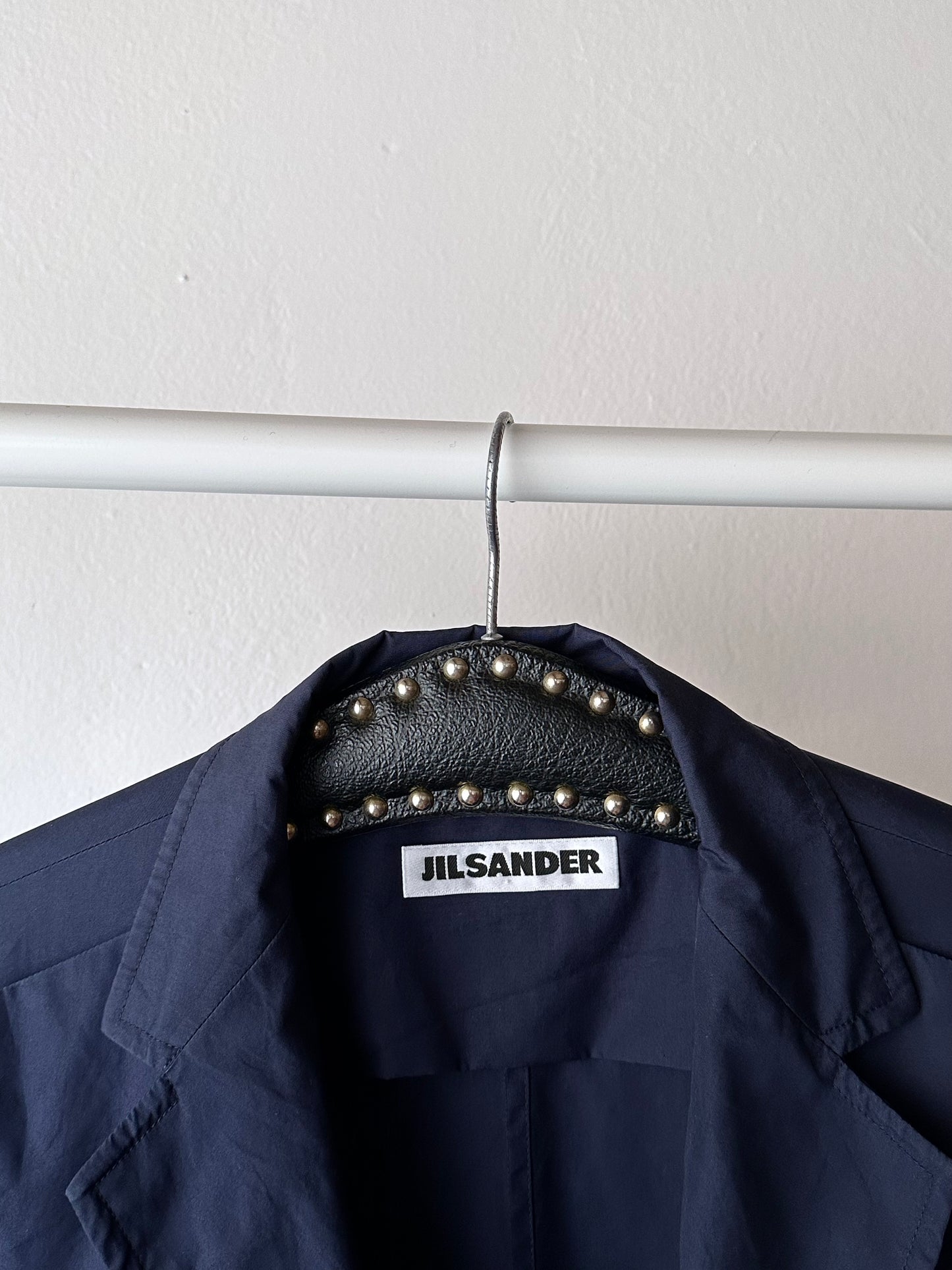 JIL SANDER navy tailored jacket vintage 90s 90's 1990s 1990's ジルサンダー テイラードジャケット ジャケット ネイビー ヴィンテージプラハ デザイナーズ アーカイブ 古着 古着屋 ヴィンテージ ショップ Prague Praha vintage shop second hand designers archive store