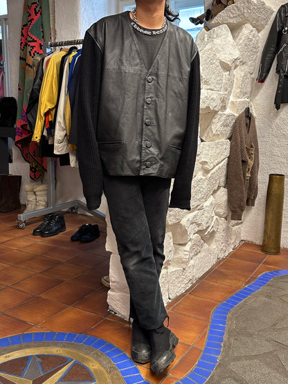 Leather Wool Cardigan レザー ニット 
カーディガン Black 黒 エルボーパッチ Toto Vintage store Vintage clothing Praha Prague プラハ 古着屋 古着 ユーロ古着 ヨーロッパ古着 古着卸 フランス買い付け