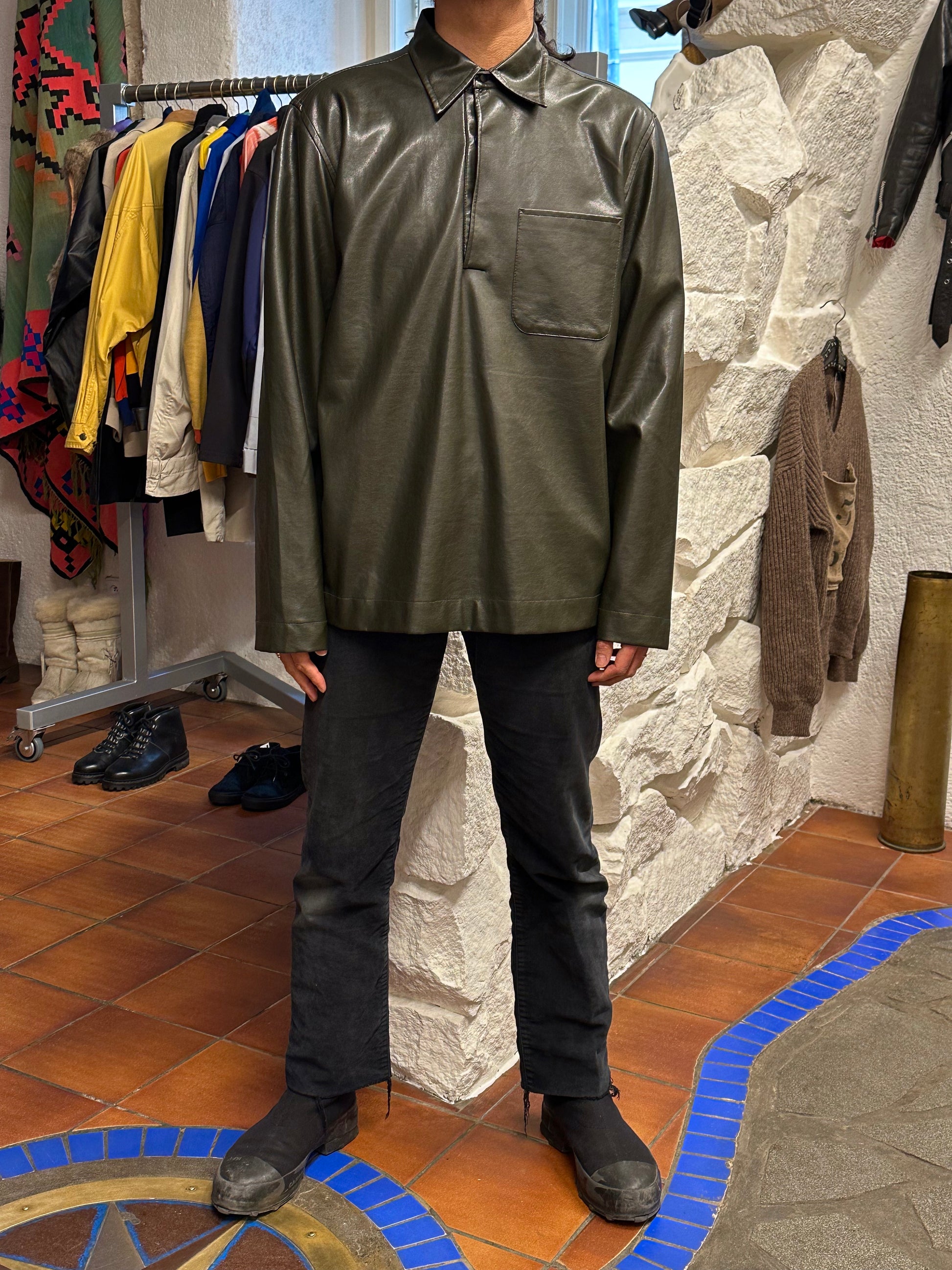 Leather pullover smock レザー スモック プルオーバー Toto Vintage store Vintage clothing Praha Prague プラハ 古着屋 古着 ユーロ古着 ヨーロッパ古着 古着卸 フランス買い付け