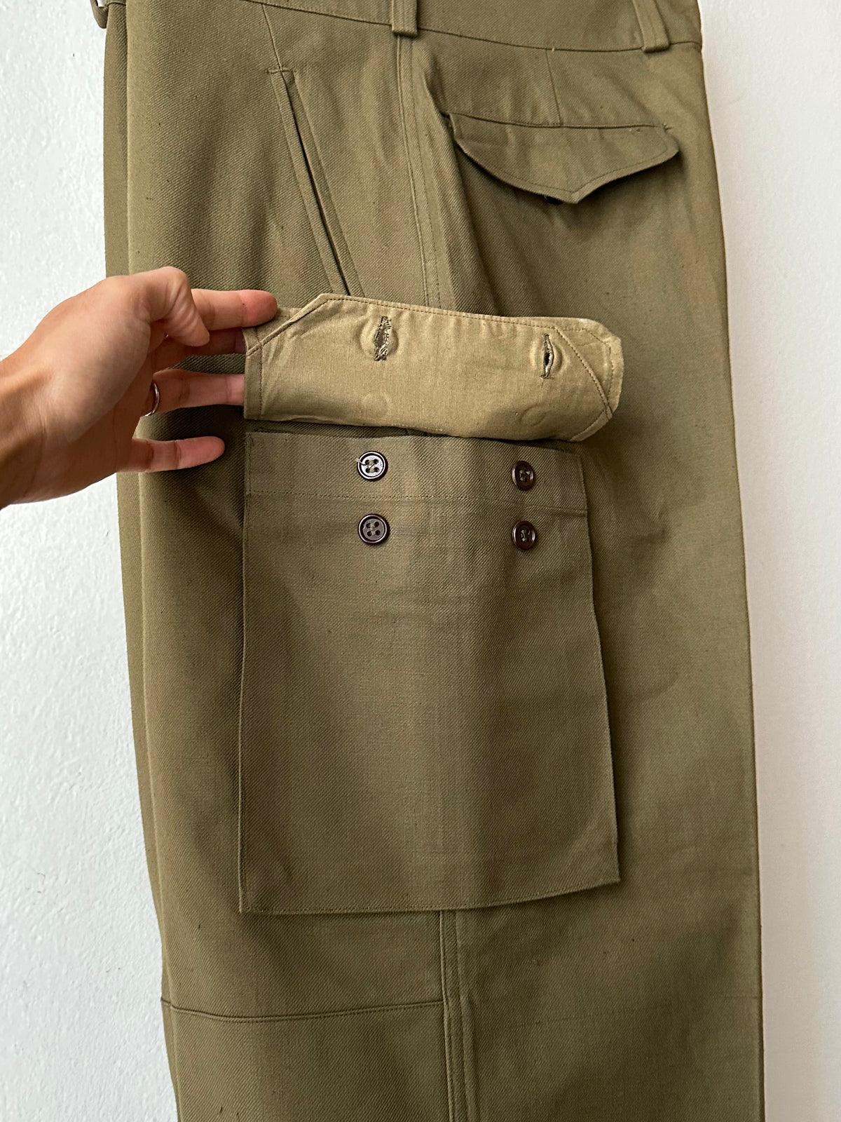 Deadstock French Army M-47 trousers フレンチミリタリー 軍物 1950s 50年代 前期タイプ Toto Praha Vintage clothing shop Antique shop 古着屋 プラハ Showroom appointment Prague ユーロ古着 ヨーロッパ古着 古着卸 ヴィンテージ