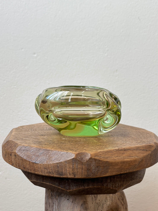 Czechoslovakia bohemia glass Mid century mid-century 60s 70s 1960s 1970s era Czech Praha Prague ash tray bowl sklo vintage antique shop store vintage clothing プラハ 古着 ヴィンテージショップ アンティークストア TOTO