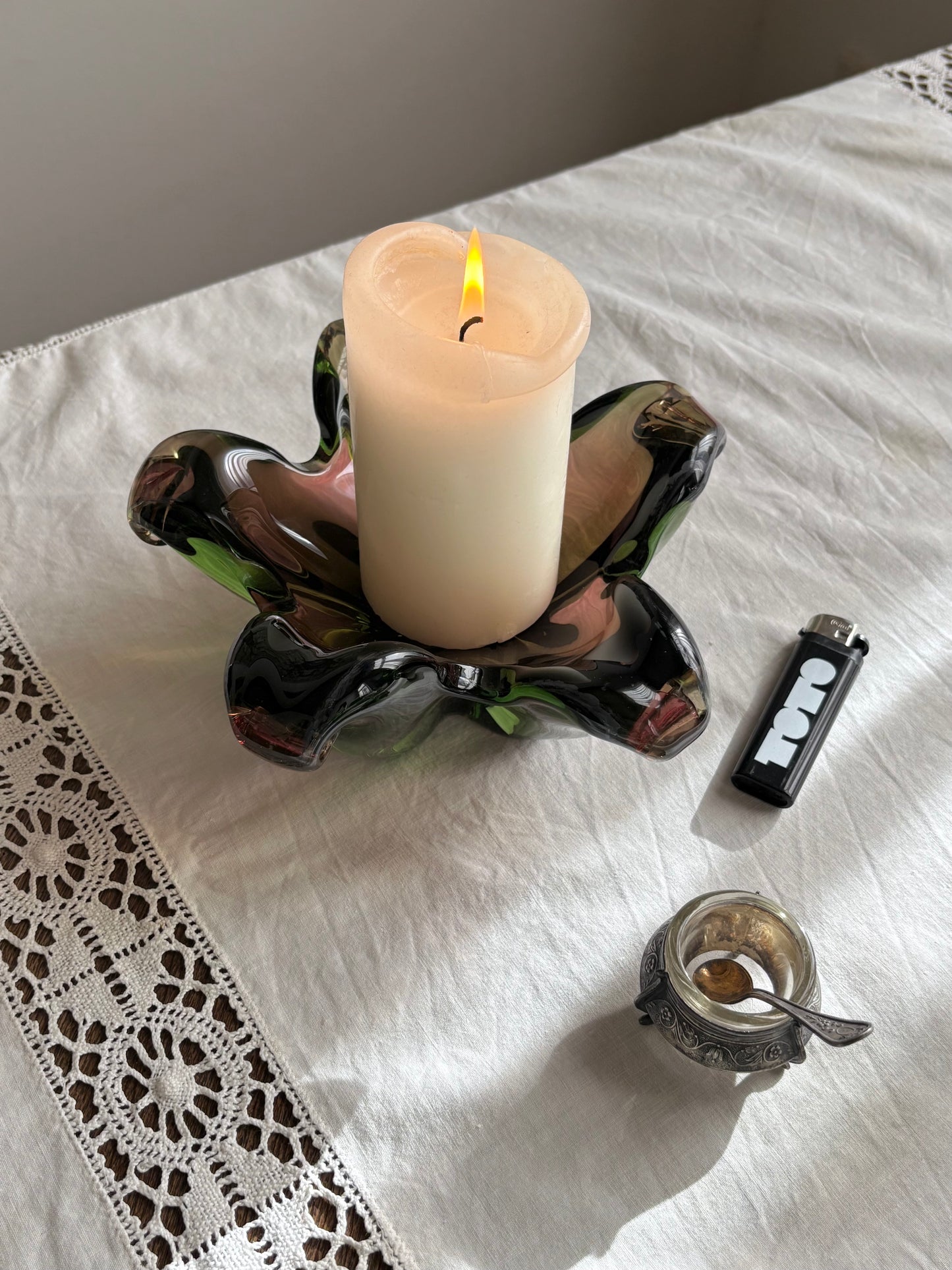 60s Czechoslovakia glass heavy bowl