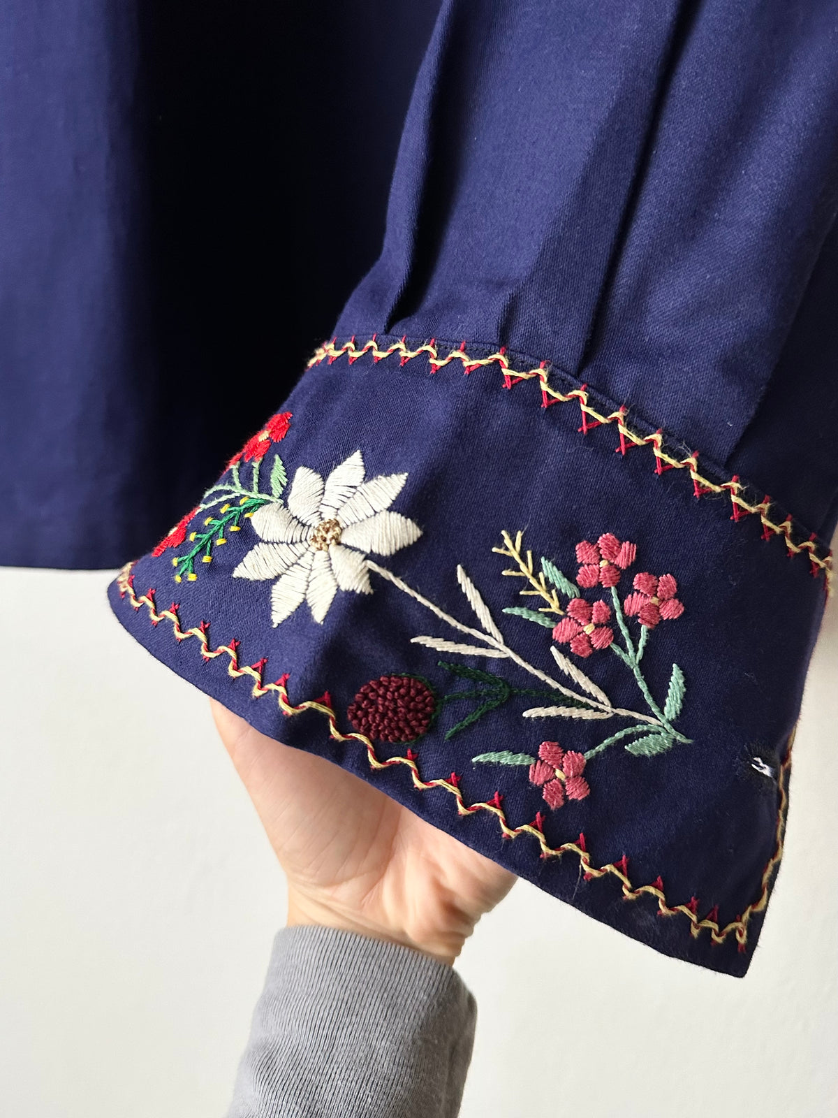 vintage embroidery smock