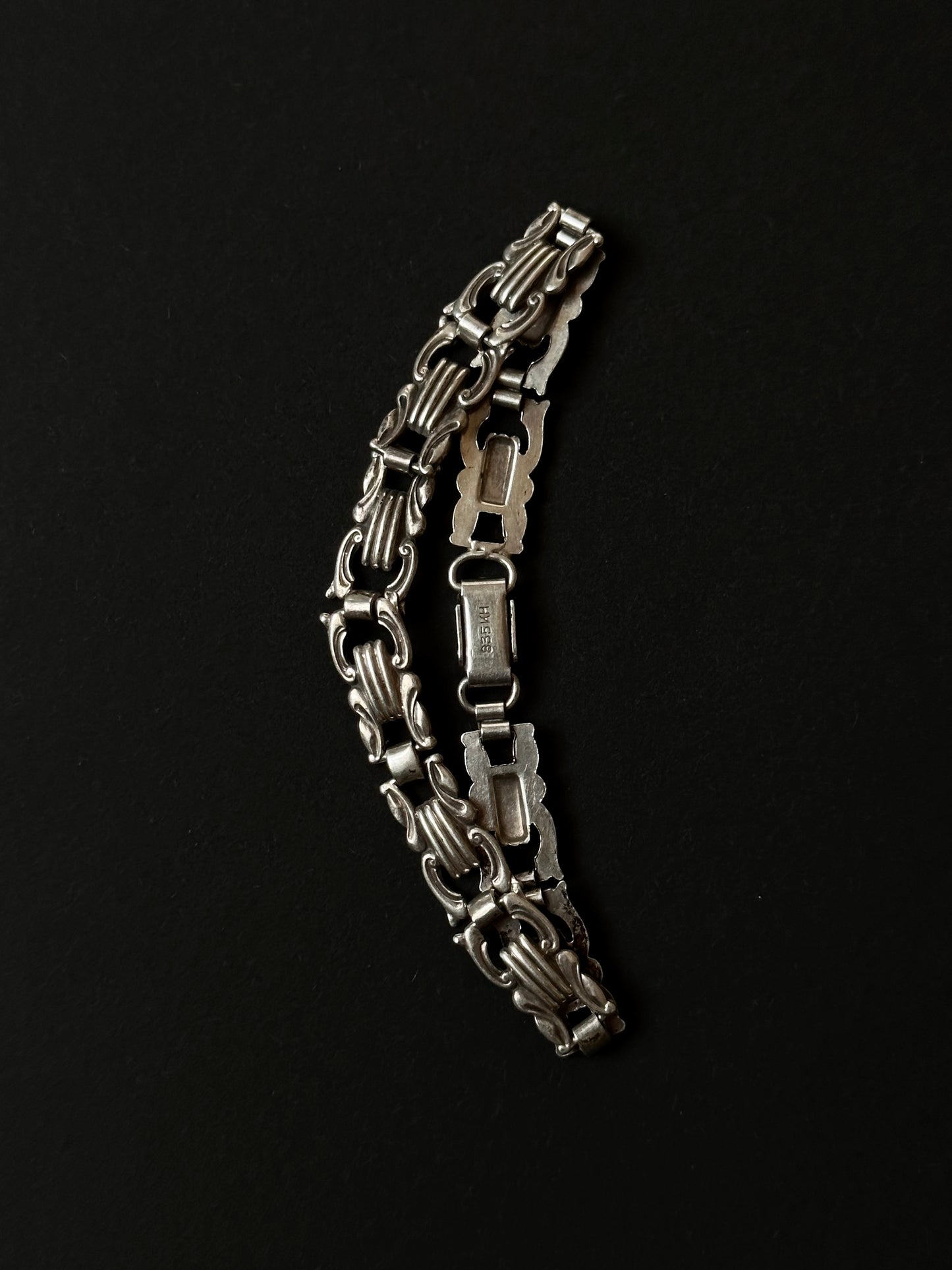 German 835 Art Nouveau