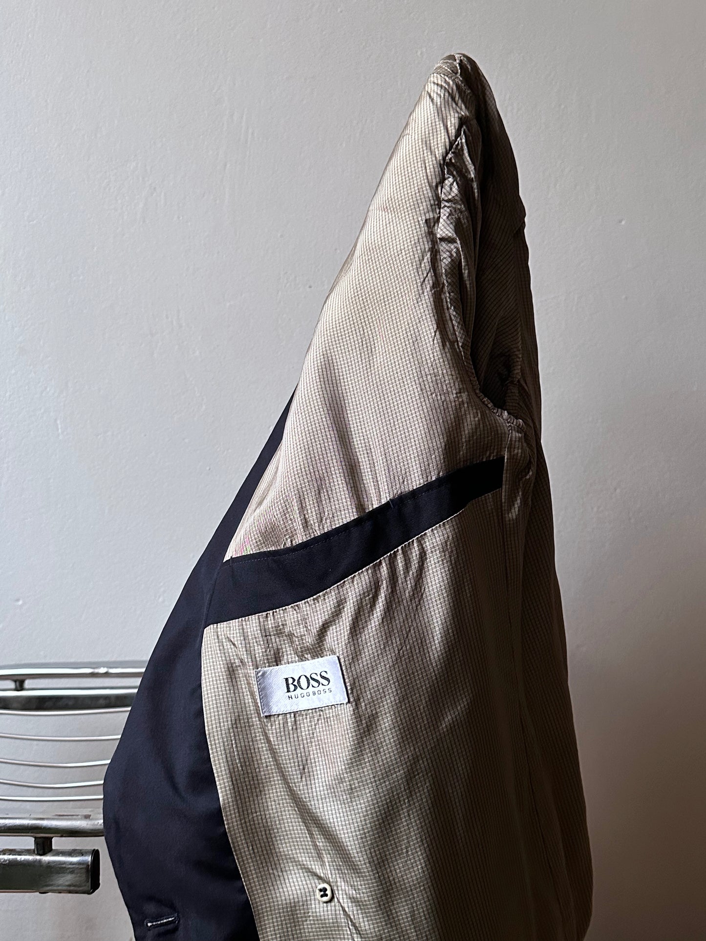 1990's HUGO BOSS navy double breasted blazer 90's Vintage Toto Praha Antique shop Vintage clothing store 古着屋 ユーロ古着 ヨーロッパ古着