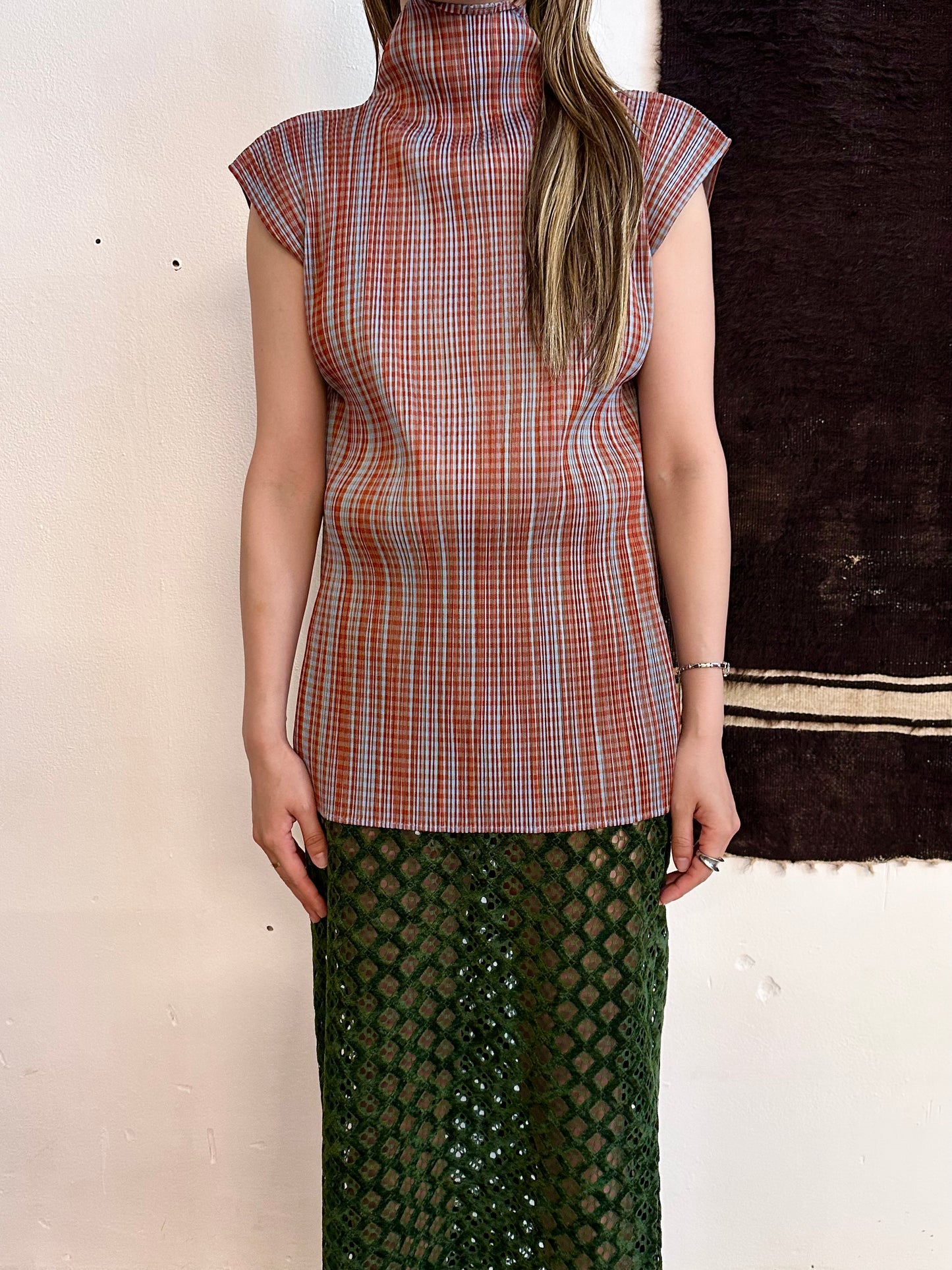 PLEATS PLEASE ISSEY MIYAKE 1997 1990s 90s vintage striped pattern plaid brown blue SS プリーツプリーズ イッセイミヤケ ヴィンテージ 1990's 90's 三宅一生 古着 古着屋 プラハ TOTO ヴィンテージストア Prague antique shop Praha vintage clothing store