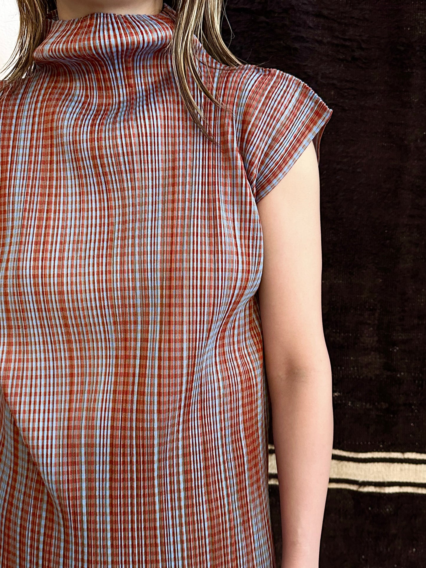 PLEATS PLEASE ISSEY MIYAKE 1997 1990s 90s vintage striped pattern plaid brown blue SS プリーツプリーズ イッセイミヤケ ヴィンテージ 1990's 90's 三宅一生 古着 古着屋 プラハ TOTO ヴィンテージストア Prague antique shop Praha vintage clothing store