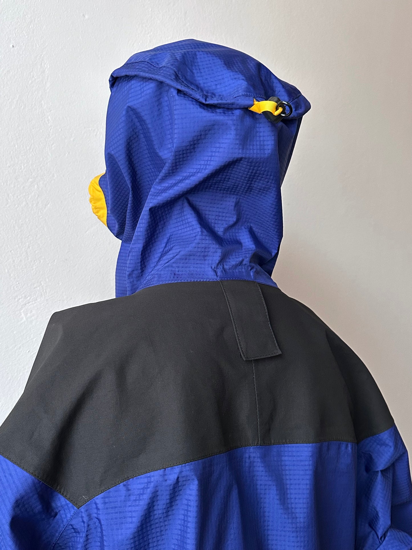 1990s Berghaus Extrem gore-tex jacket